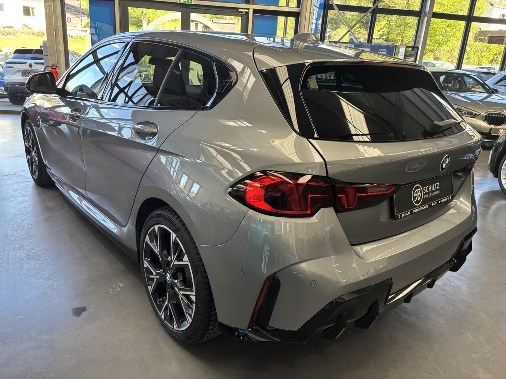 BMW 120 i M-Sport (2025) - Photo 5