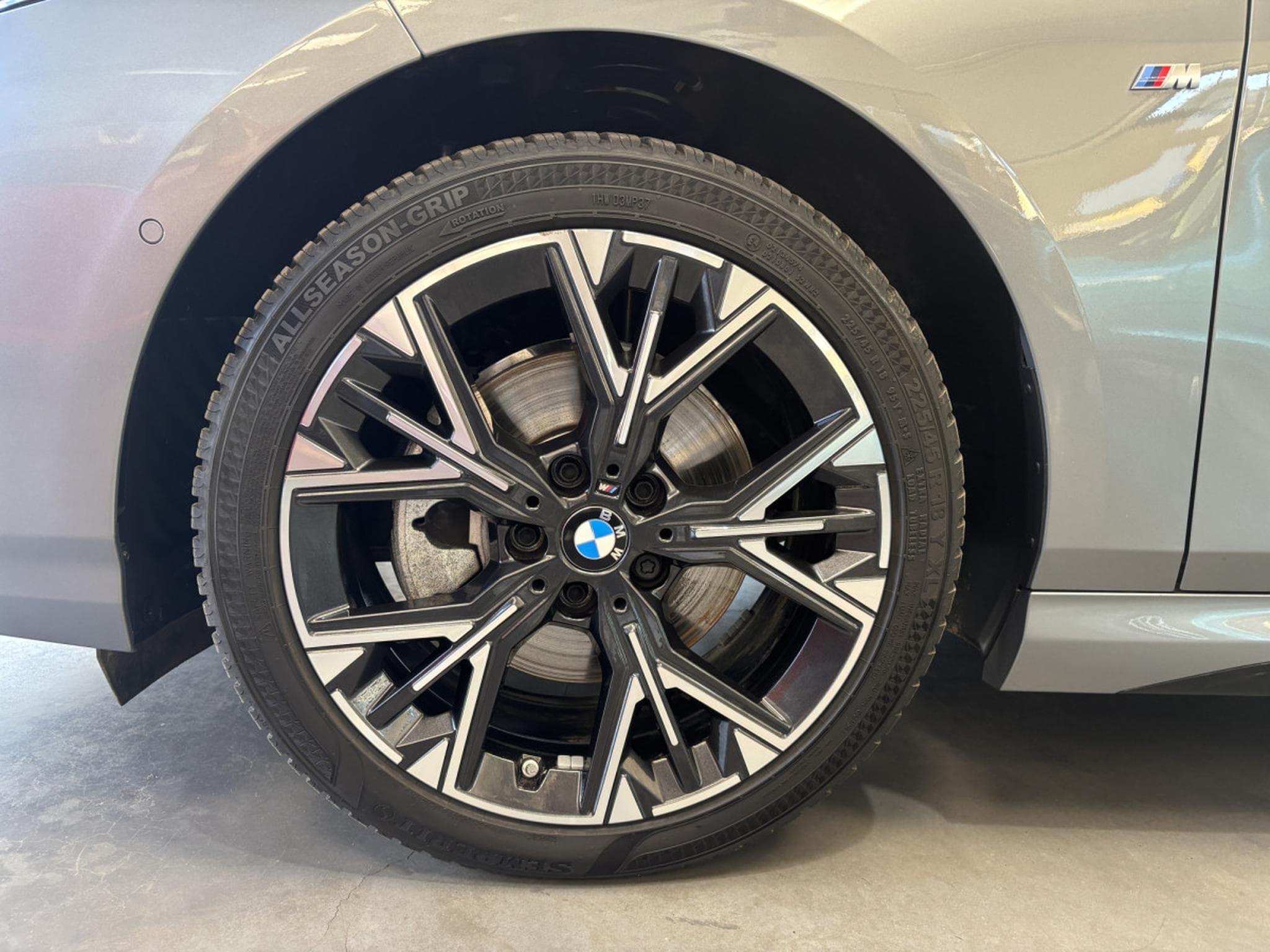BMW 120 i M-Sport (2025) - Photo 8