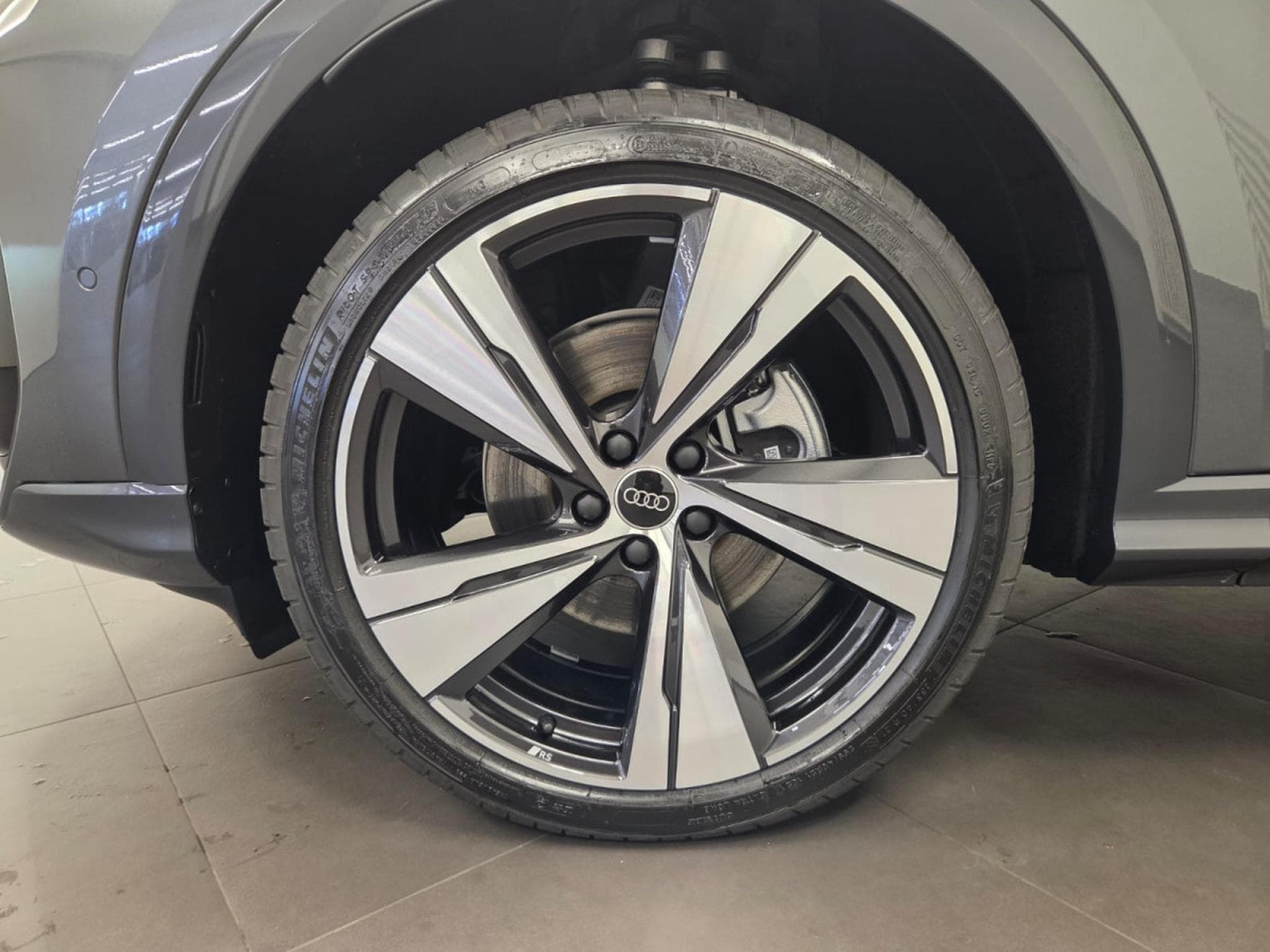 Audi Q5 Sportback TFSI quattro 150kW / 204ch S tronic (2026) - Photo 9