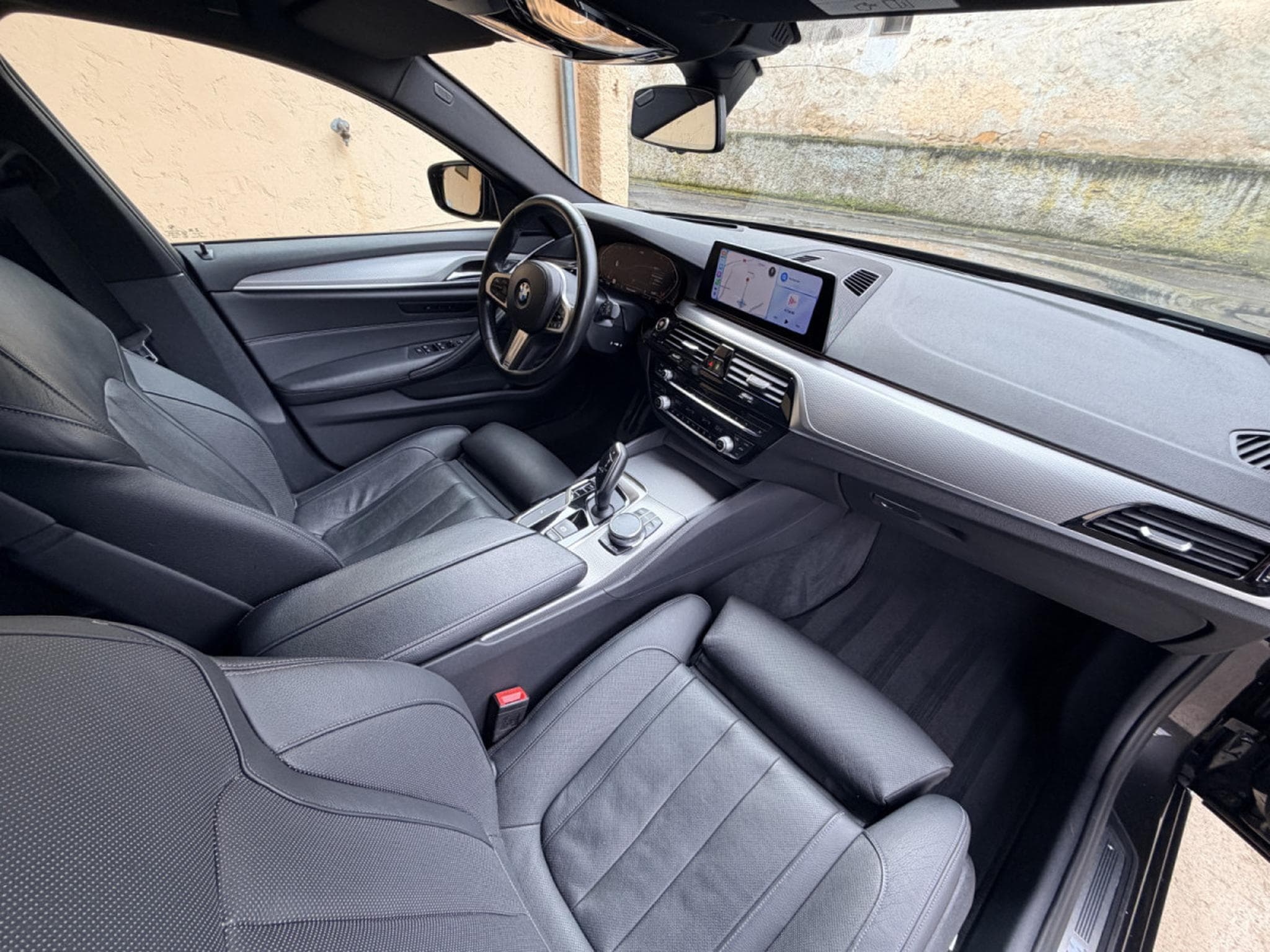 BMW 530 i Touring PACK-M Int/Ext  Head-up Car Play 252CV (2020) - Photo 7