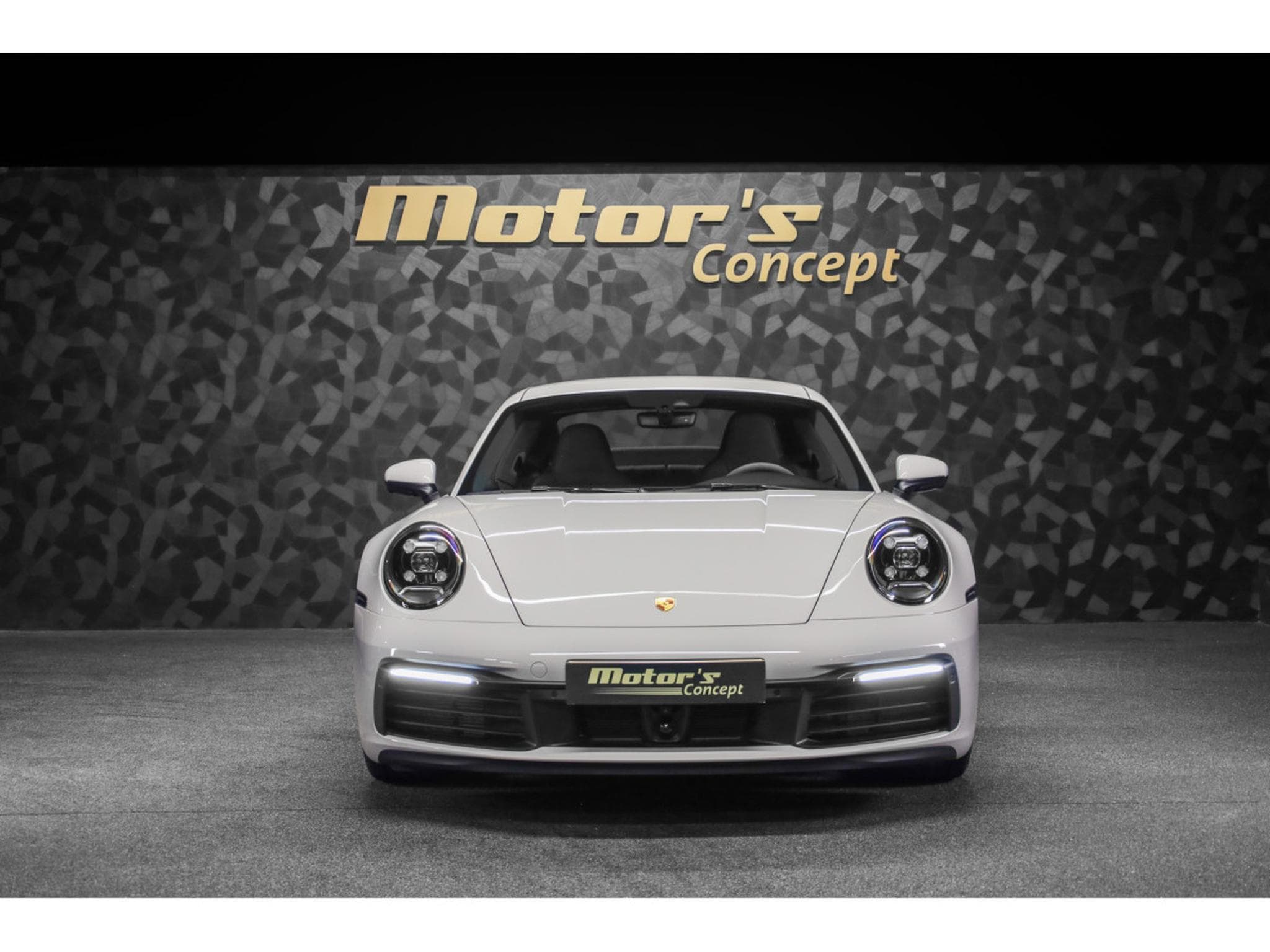 Porsche 911 992.1 Carrera Coupé PDK (2024) - Photo 4