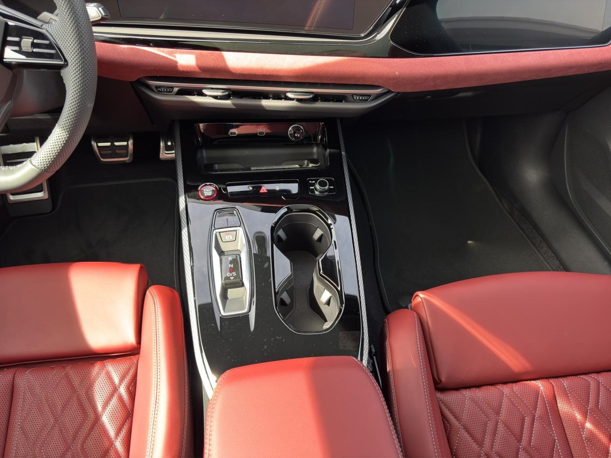 Audi S5 Avant (2026) - Photo 12