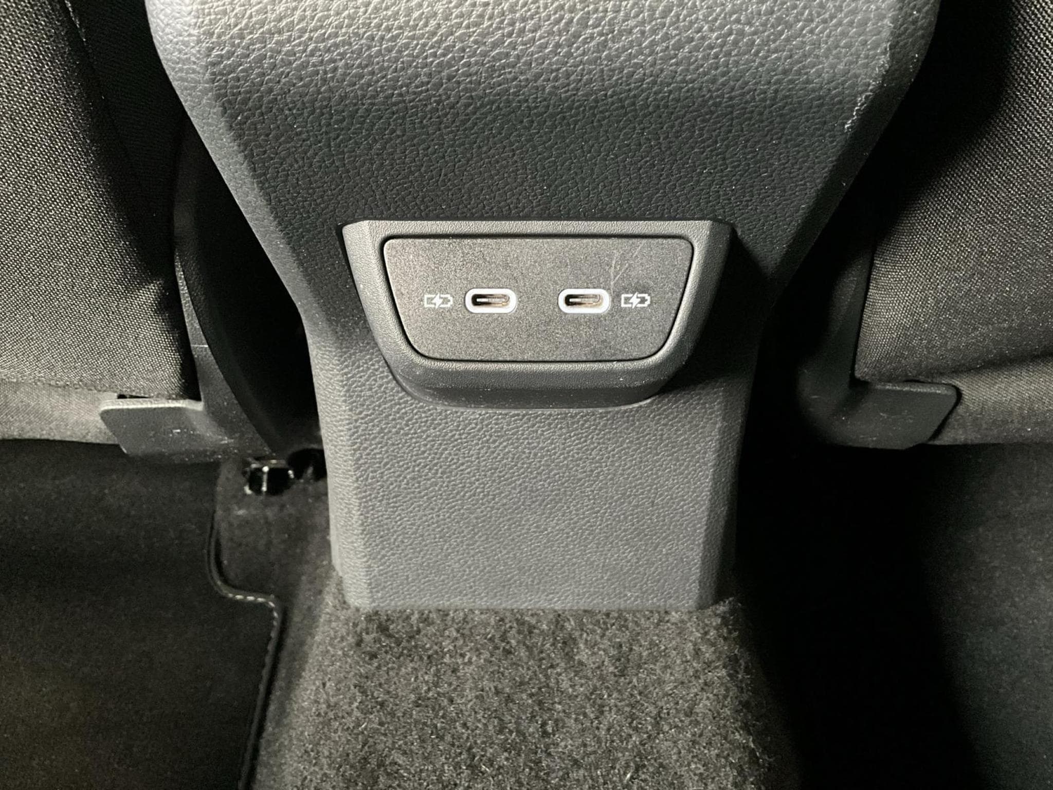 VW Taigo R-Line+DSG+P.Technik+P.Lum. (2022) - Foto 19