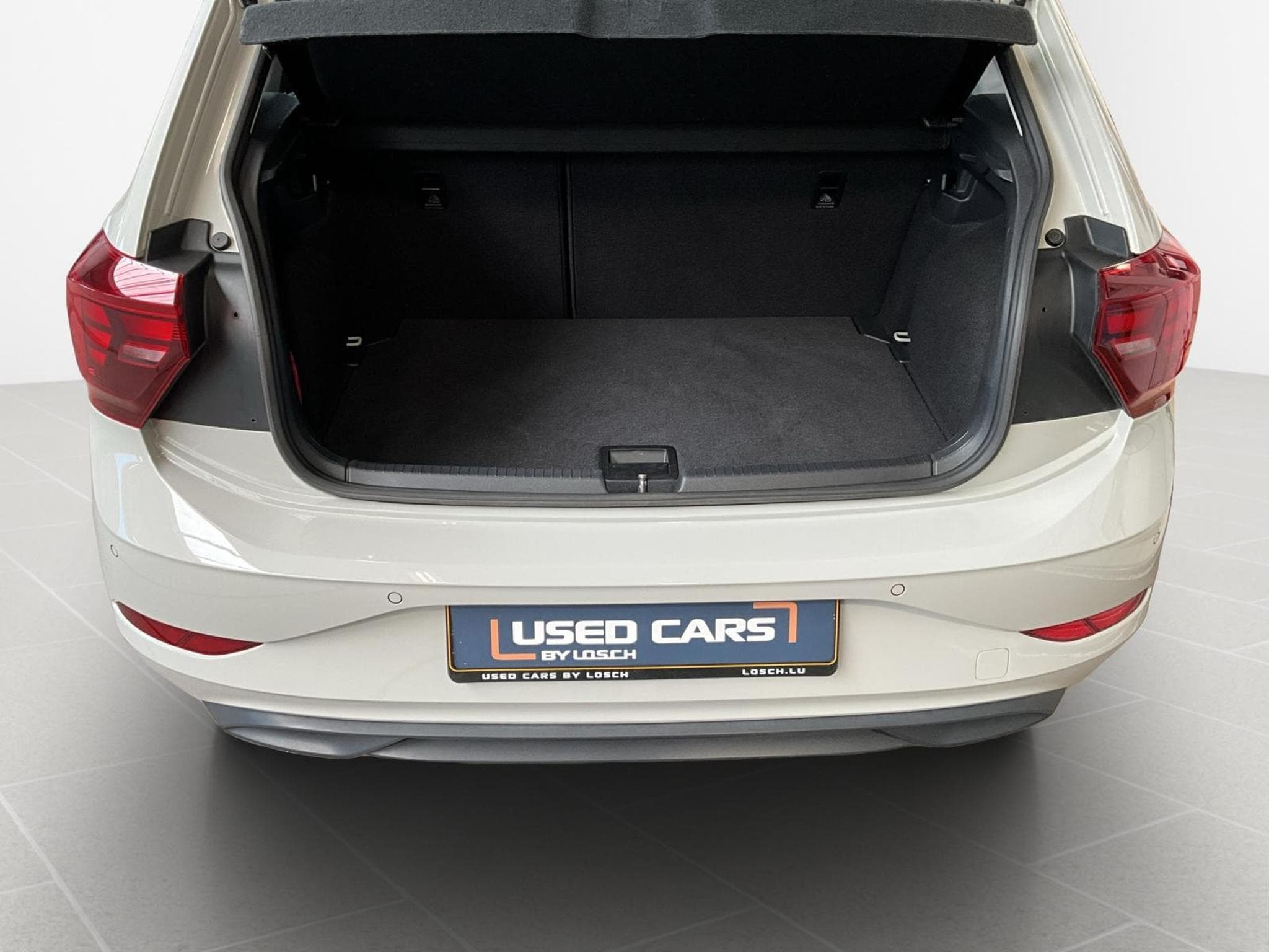 VW Polo Life+DSG+RearView+LED (2023) - Photo 20