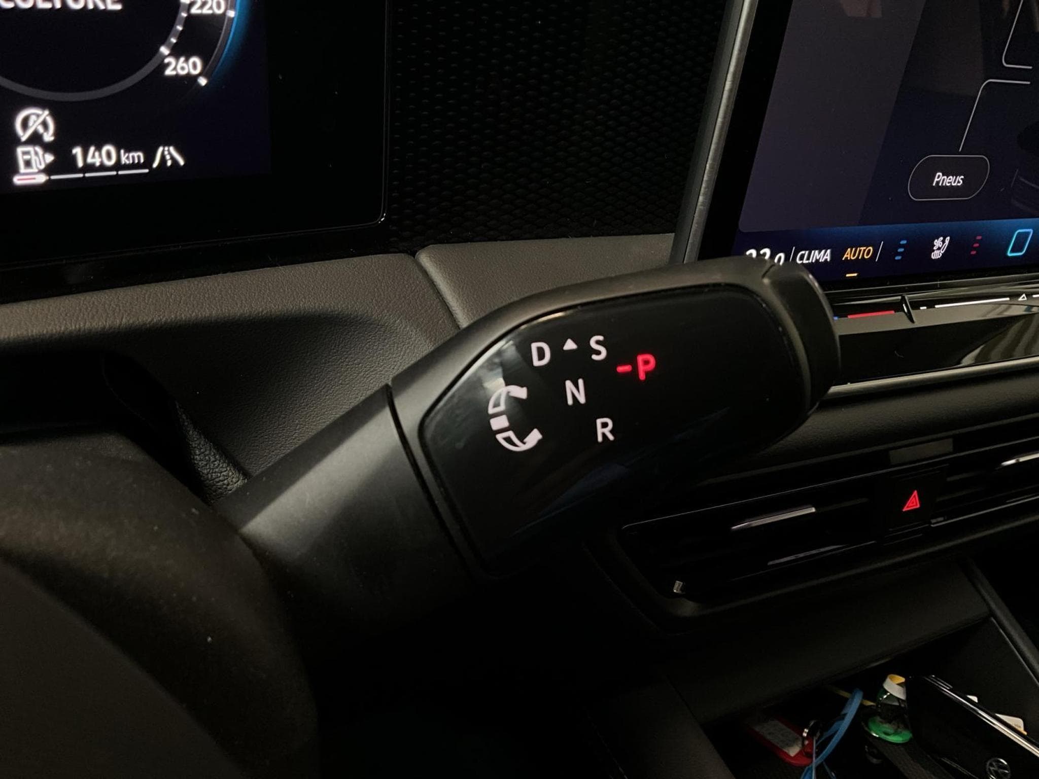 VW Tiguan Life+DSG+P.Design+LED-Plus+Navi (2024) - Foto 14