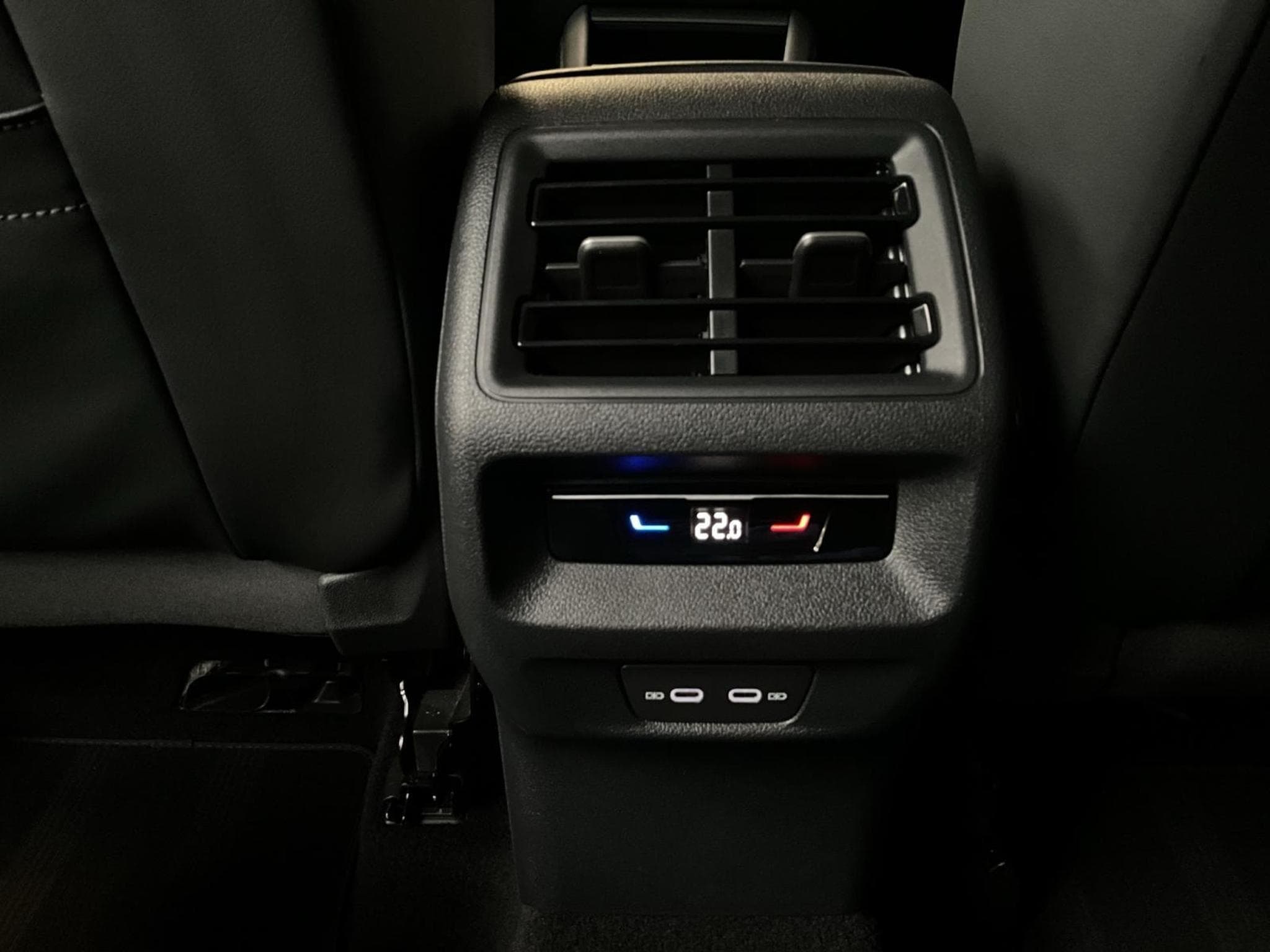 VW Tiguan Life+DSG+P.Design+LED-Plus+Navi (2024) - Foto 17