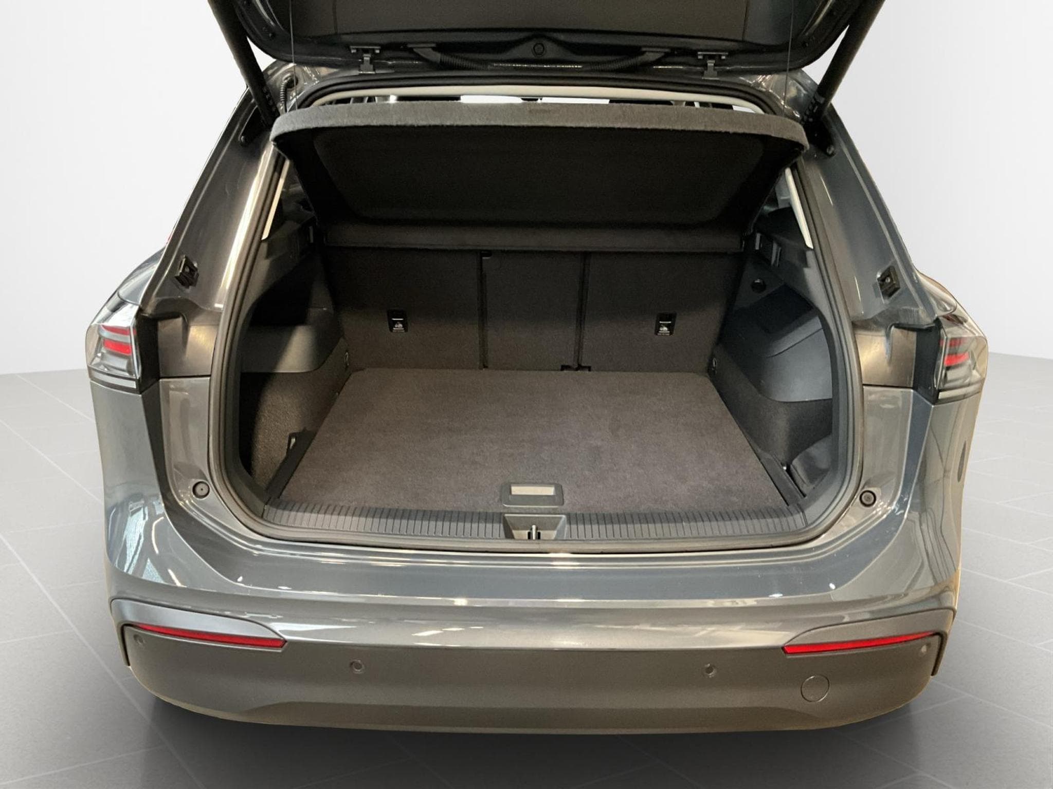 VW Tiguan Life+DSG+P.Design+LED-Plus+Navi (2024) - Foto 18