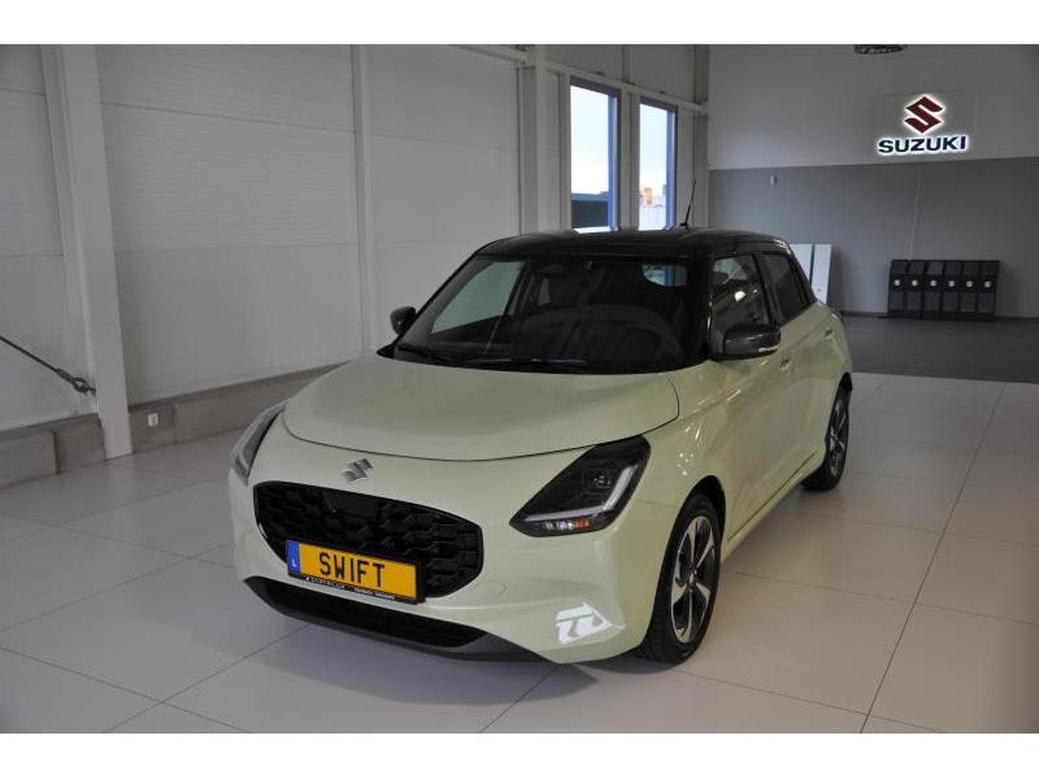 Suzuki Swift GLX AUTO7 (2026) - Foto 7