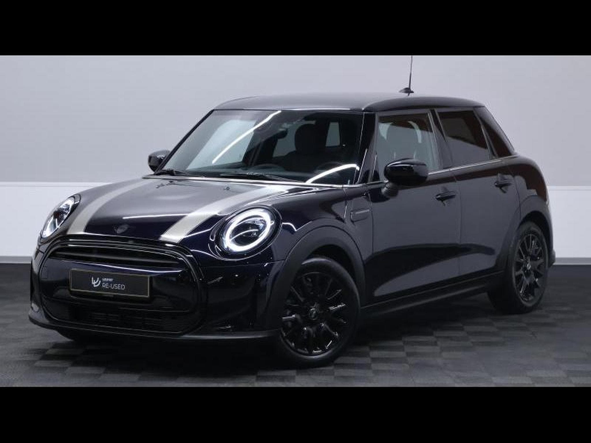 MINI Cooper 1.6 136 hatch auto (2024) - Photo 1