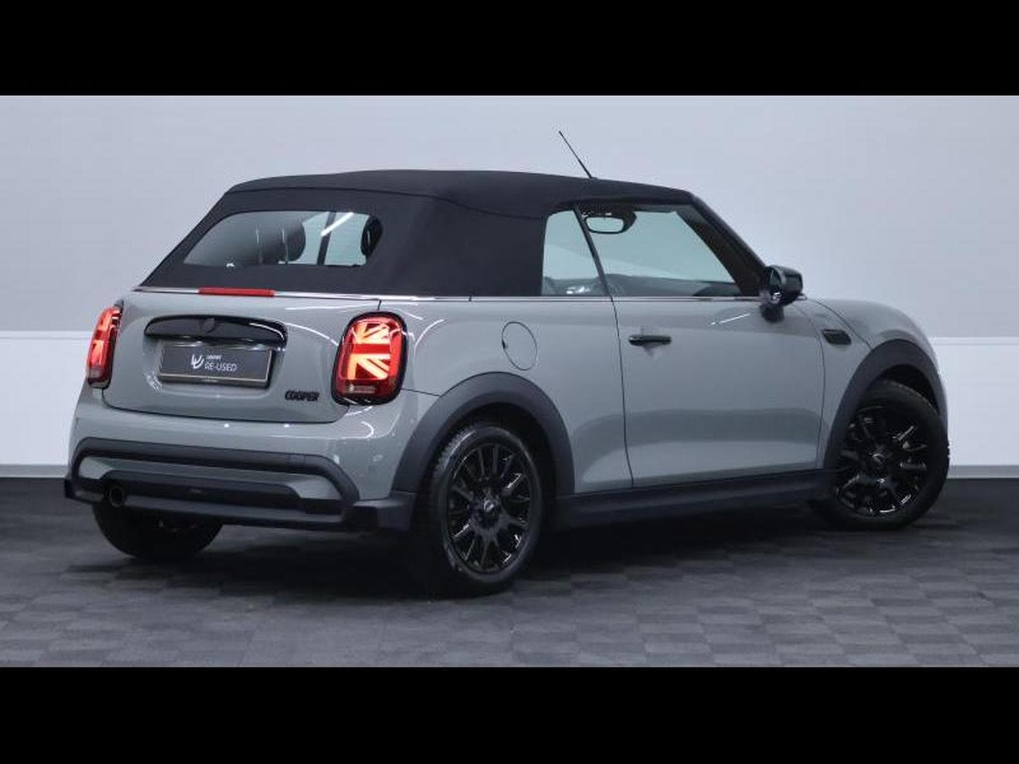 MINI Cooper cabriolet 136cv steptronic (2021) - Photo 15