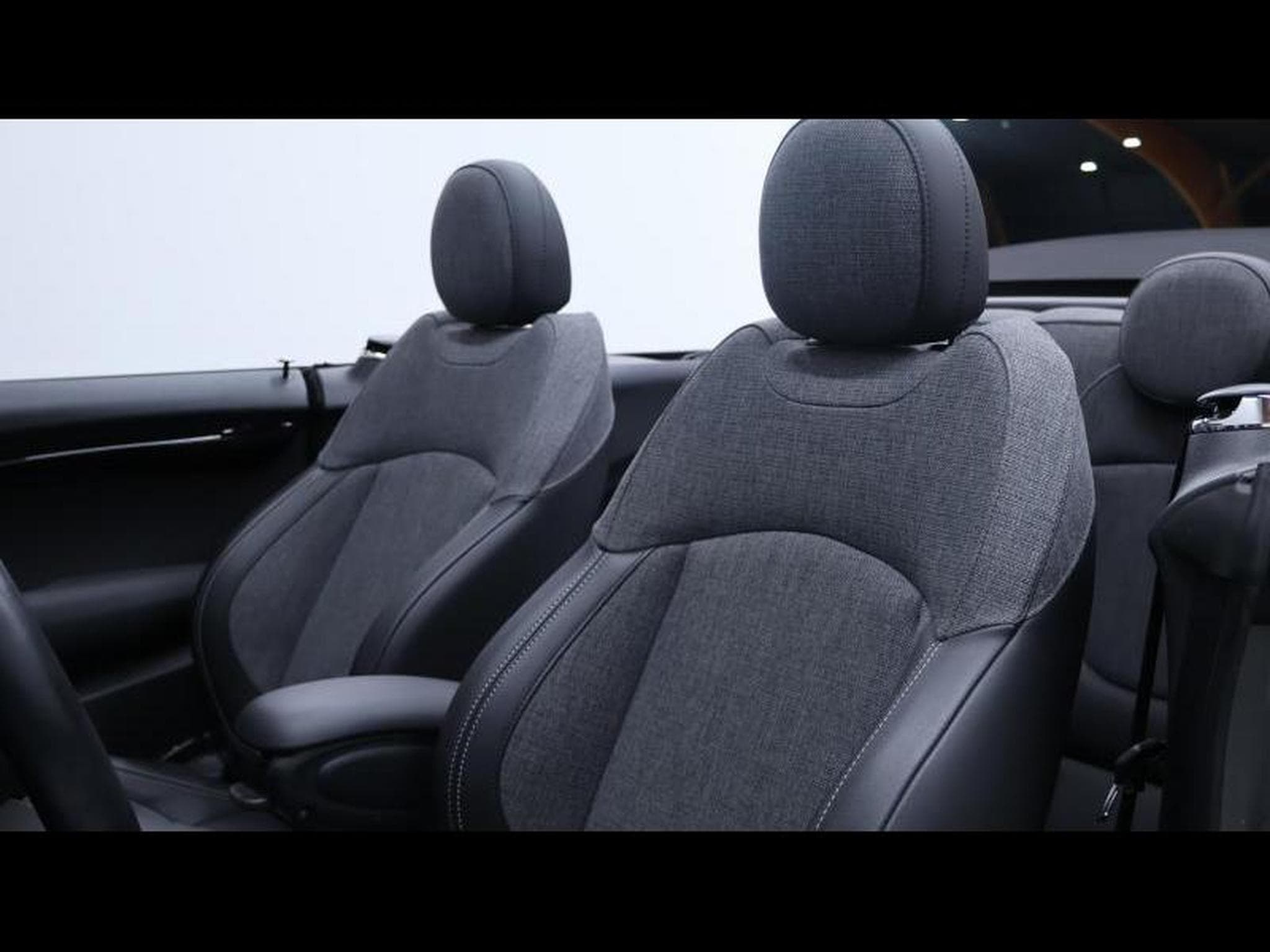 MINI Cooper cabriolet 136cv steptronic (2021) - Photo 30
