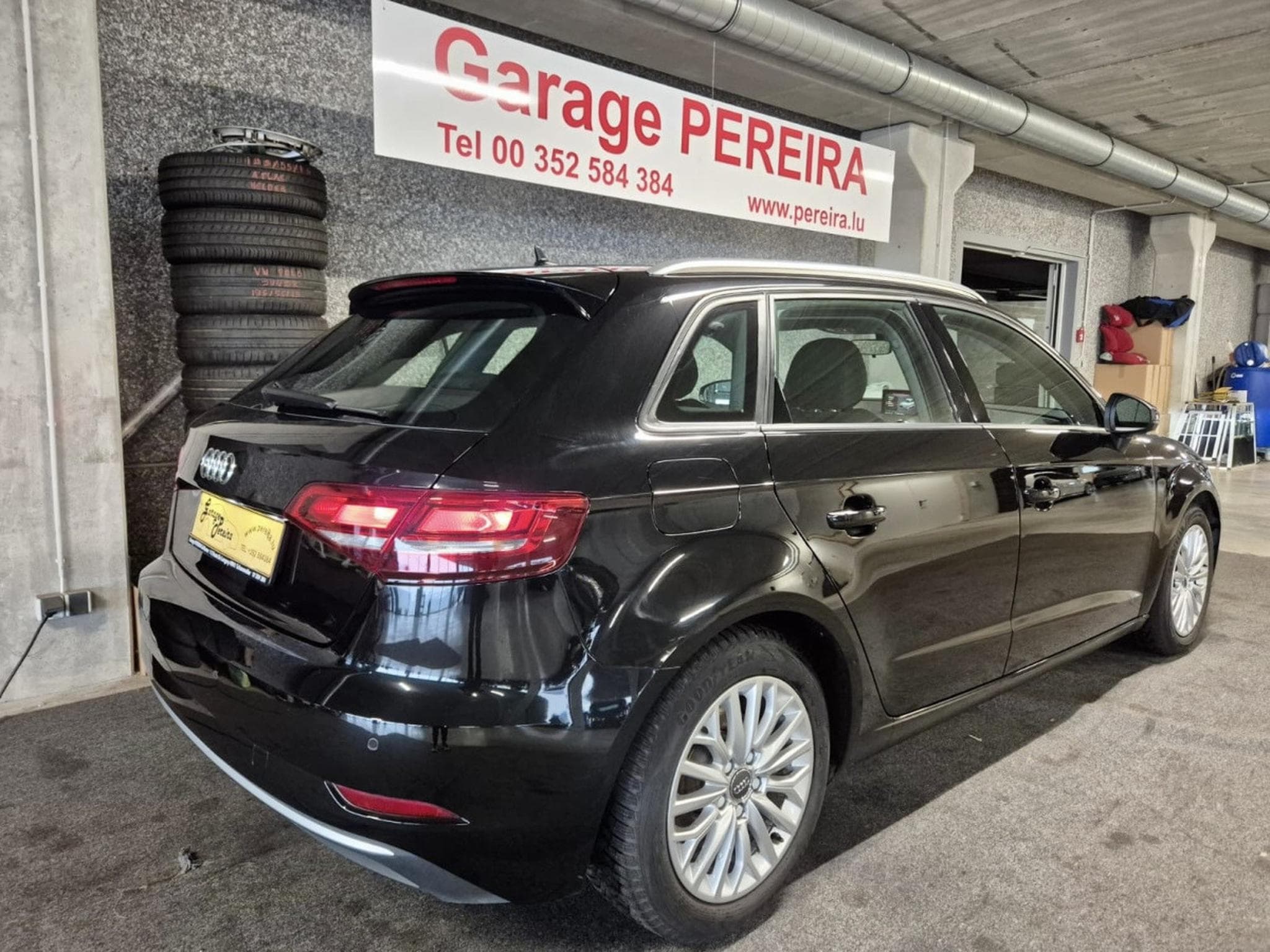 Audi A3 2.0 TDI 150 SPORTBACK FACELIFT BI-XENON NAVI (2017) - Photo 2