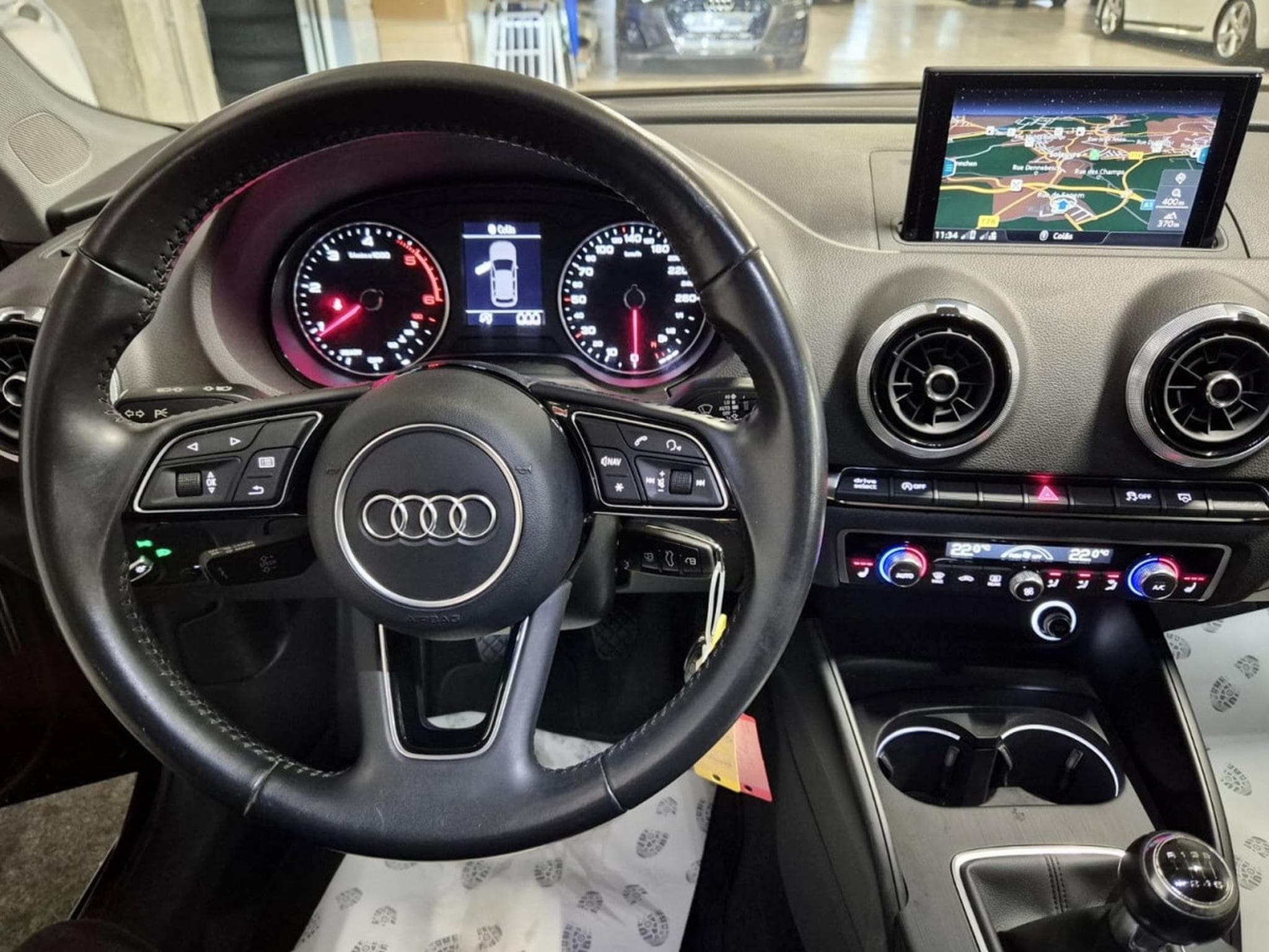 Audi A3 2.0 TDI 150 SPORTBACK FACELIFT BI-XENON NAVI (2017) - Photo 7
