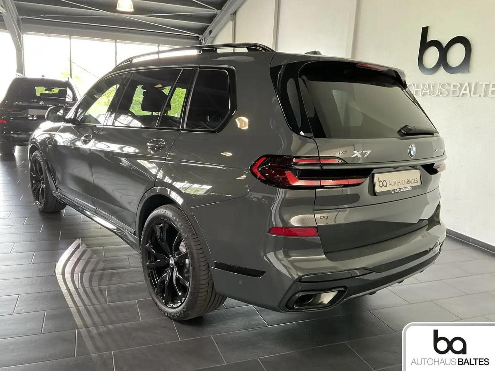 BMW X7 (2025) - Photo 4