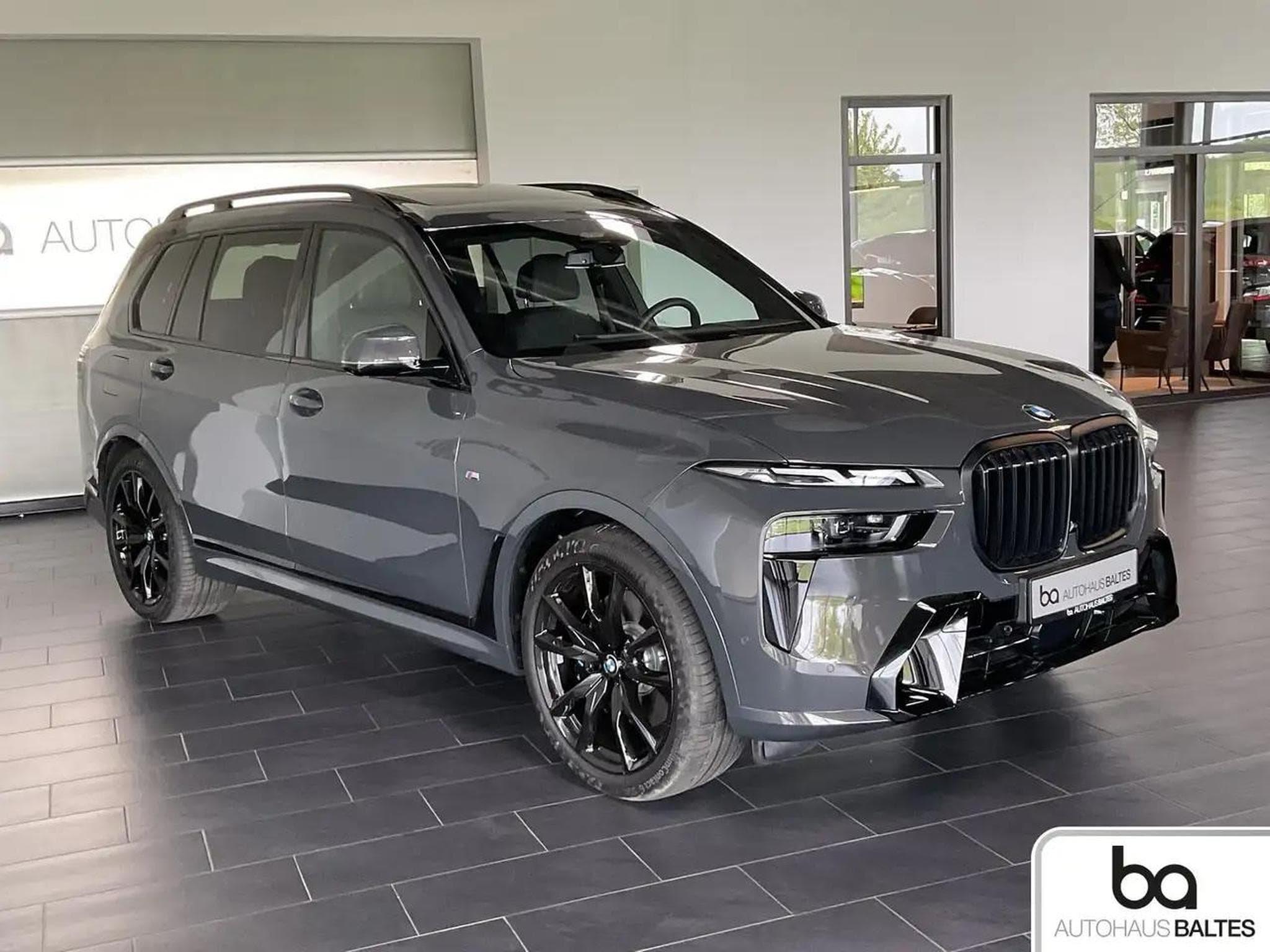 BMW X7 (2025) - Photo 5