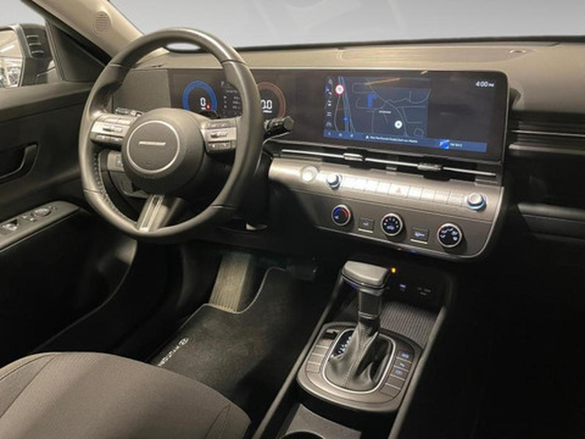 Hyundai Kona 1.0 T-GDI Techno 48V 7-DCT (2024) - Photo 6