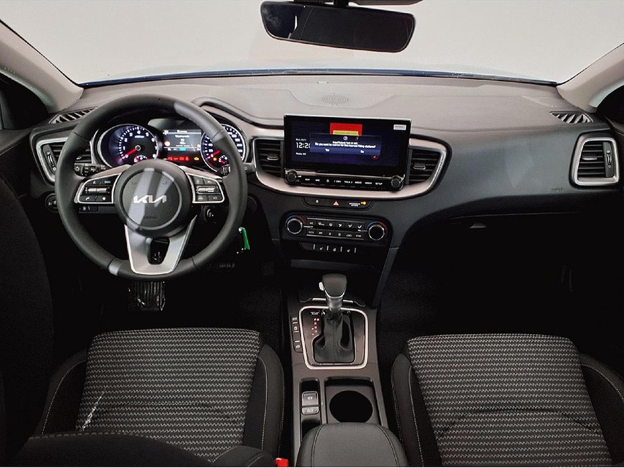Kia XCeed (2025) - Photo 11