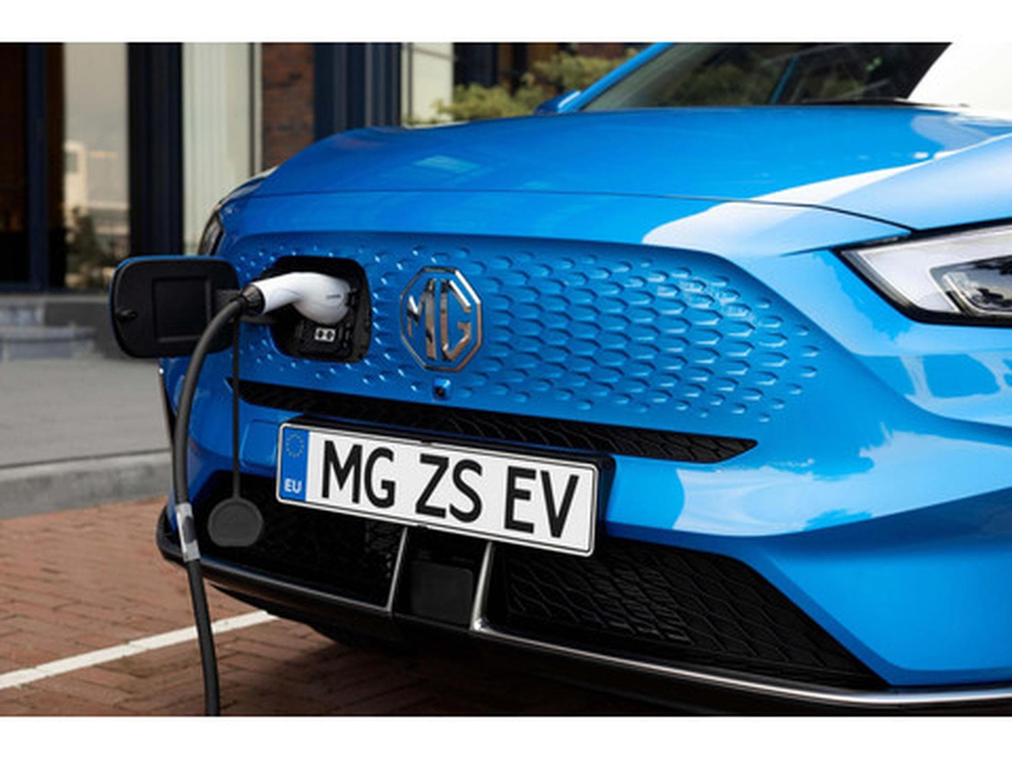 MG ZS Long Range 72 kWh Luxury (11kW OBC) (2026) - Photo 4