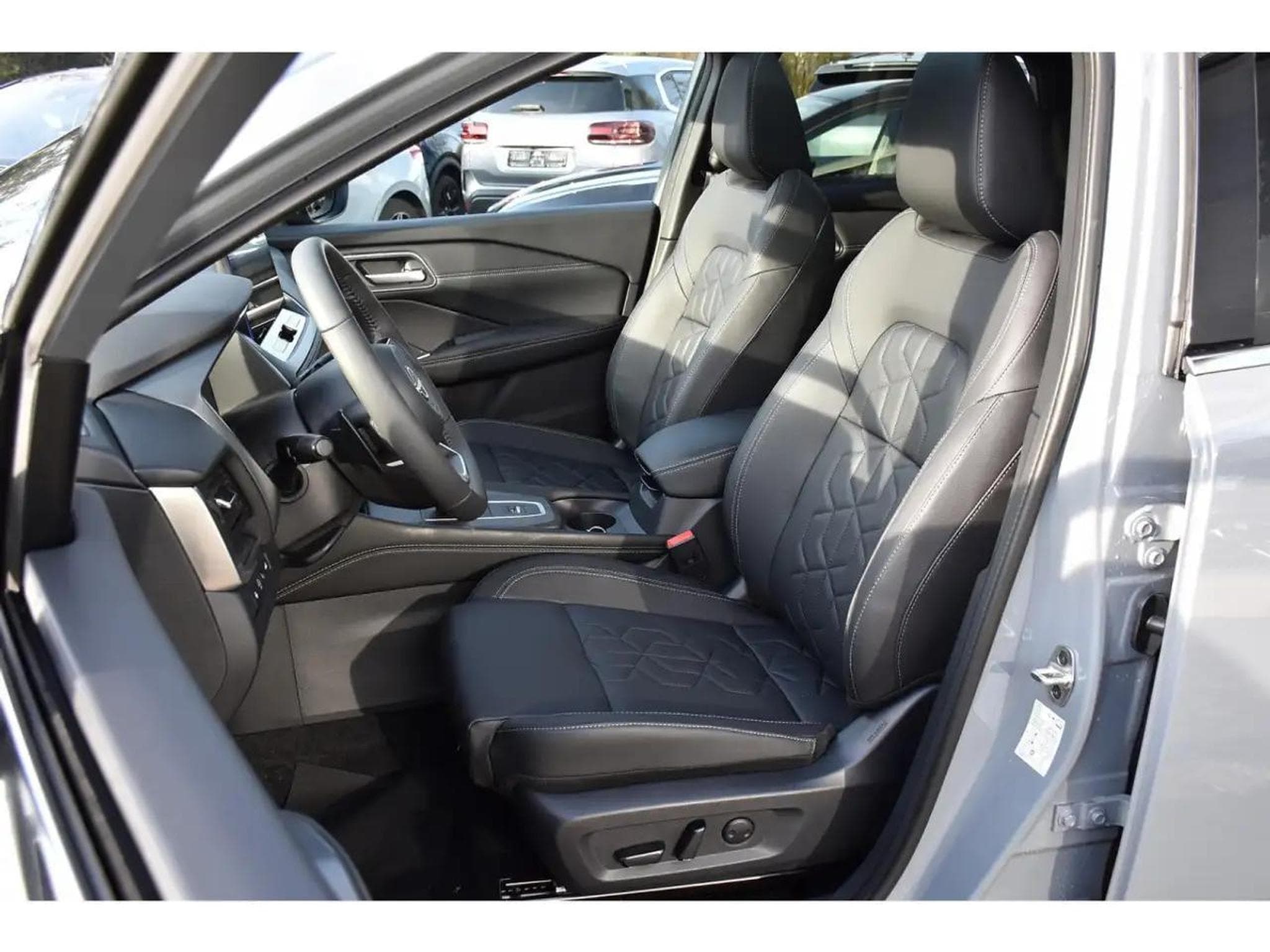 Nissan Qashqai (2025) - Foto 6