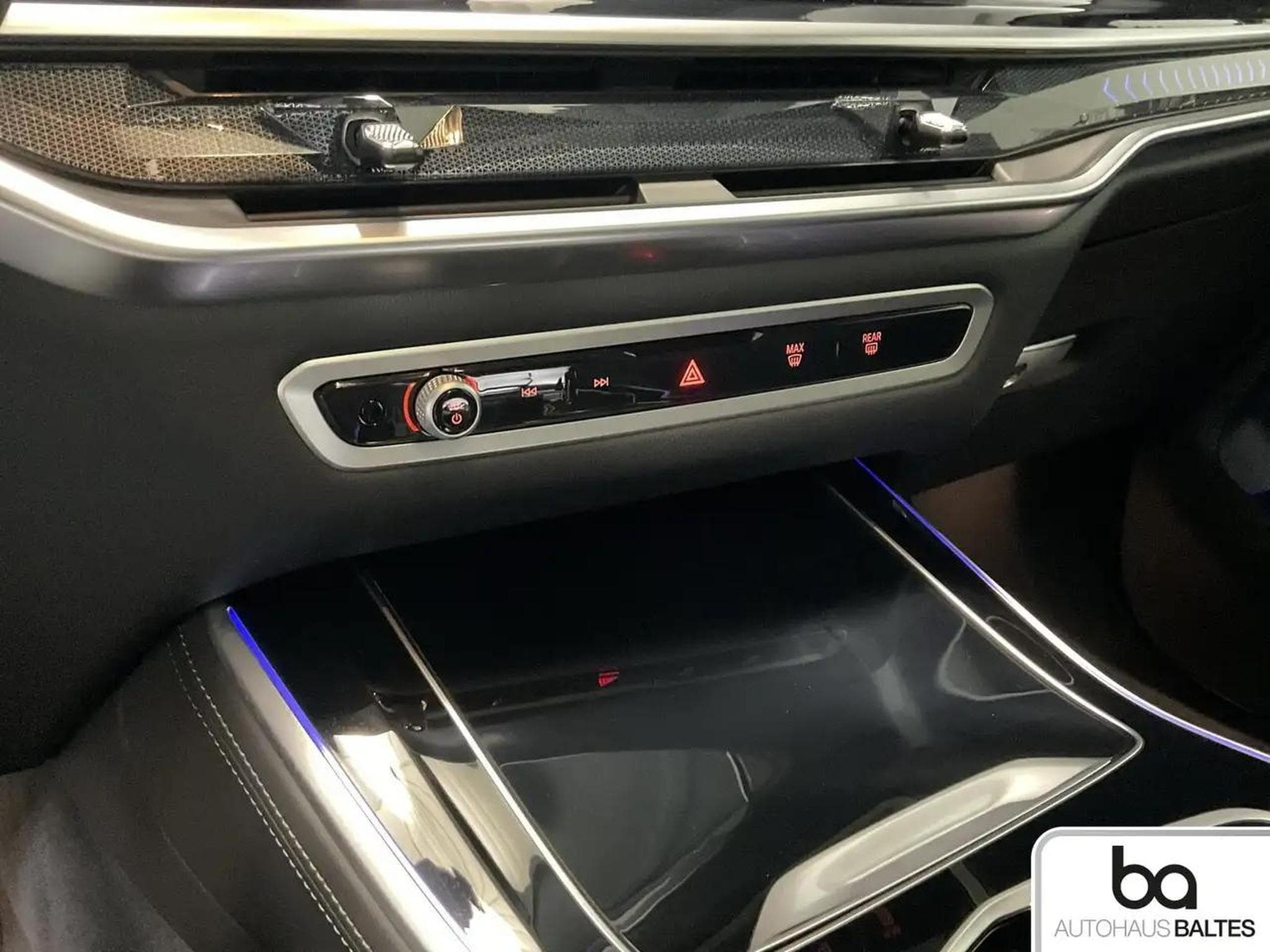 BMW X5 (2025) - Photo 10