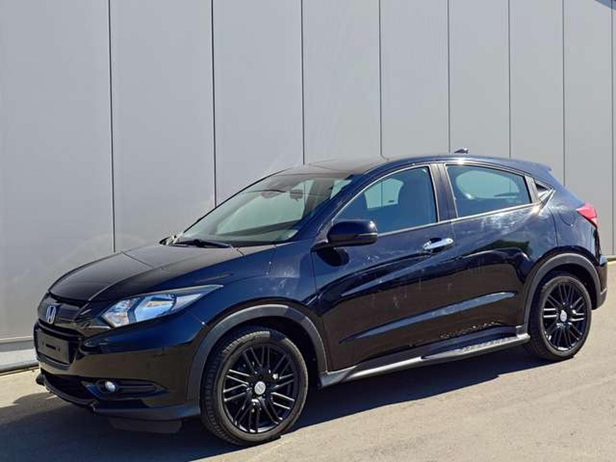 Honda HR-V HR-V 1.5  i-VTEC130 BLACK EDITON (2018) - Photo 3