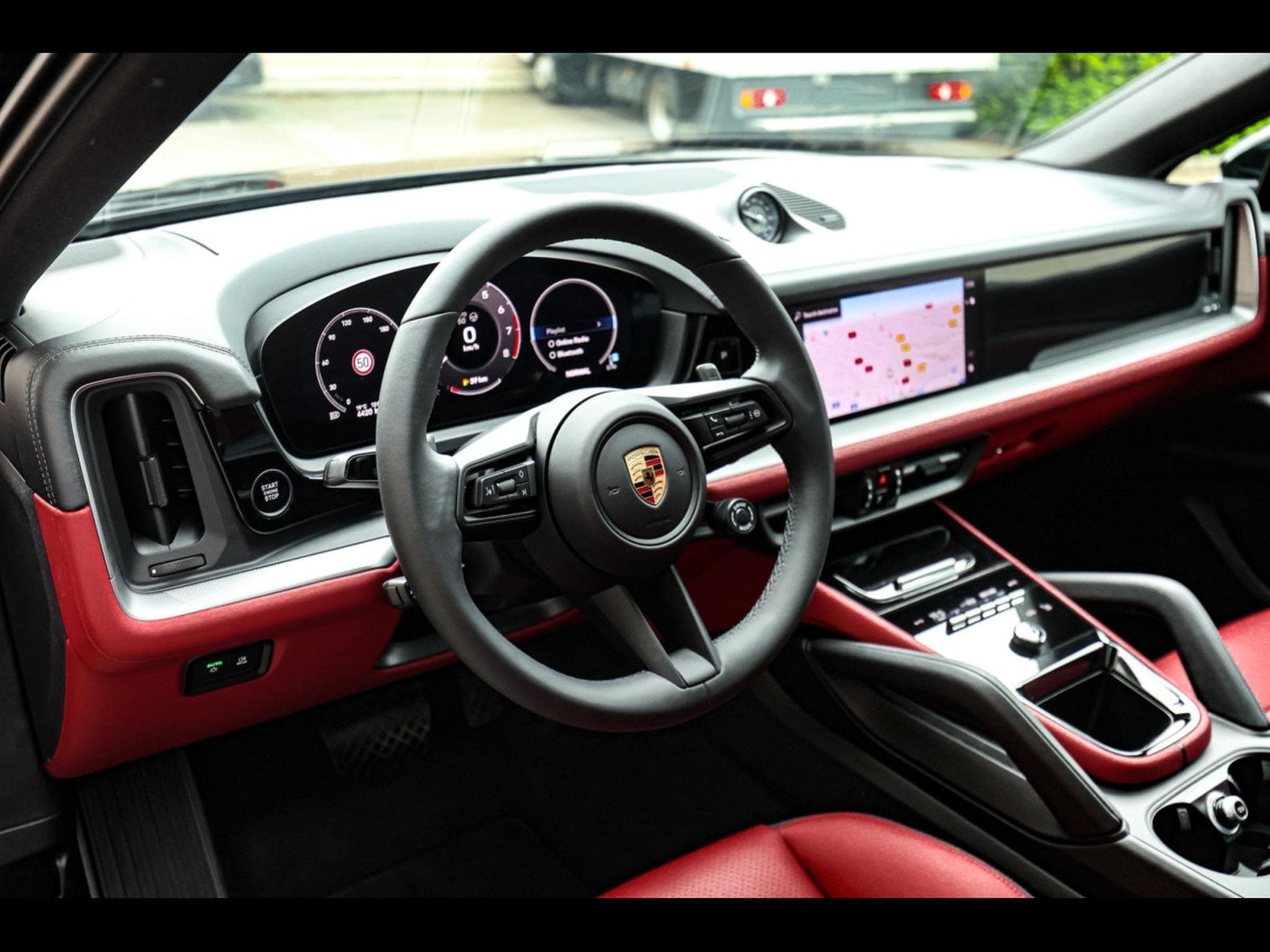 Porsche Cayenne COUPE III (2) 3.0 V6 (353 CH) – CHROMITE BLACK METALLIC (2025) - Foto 10