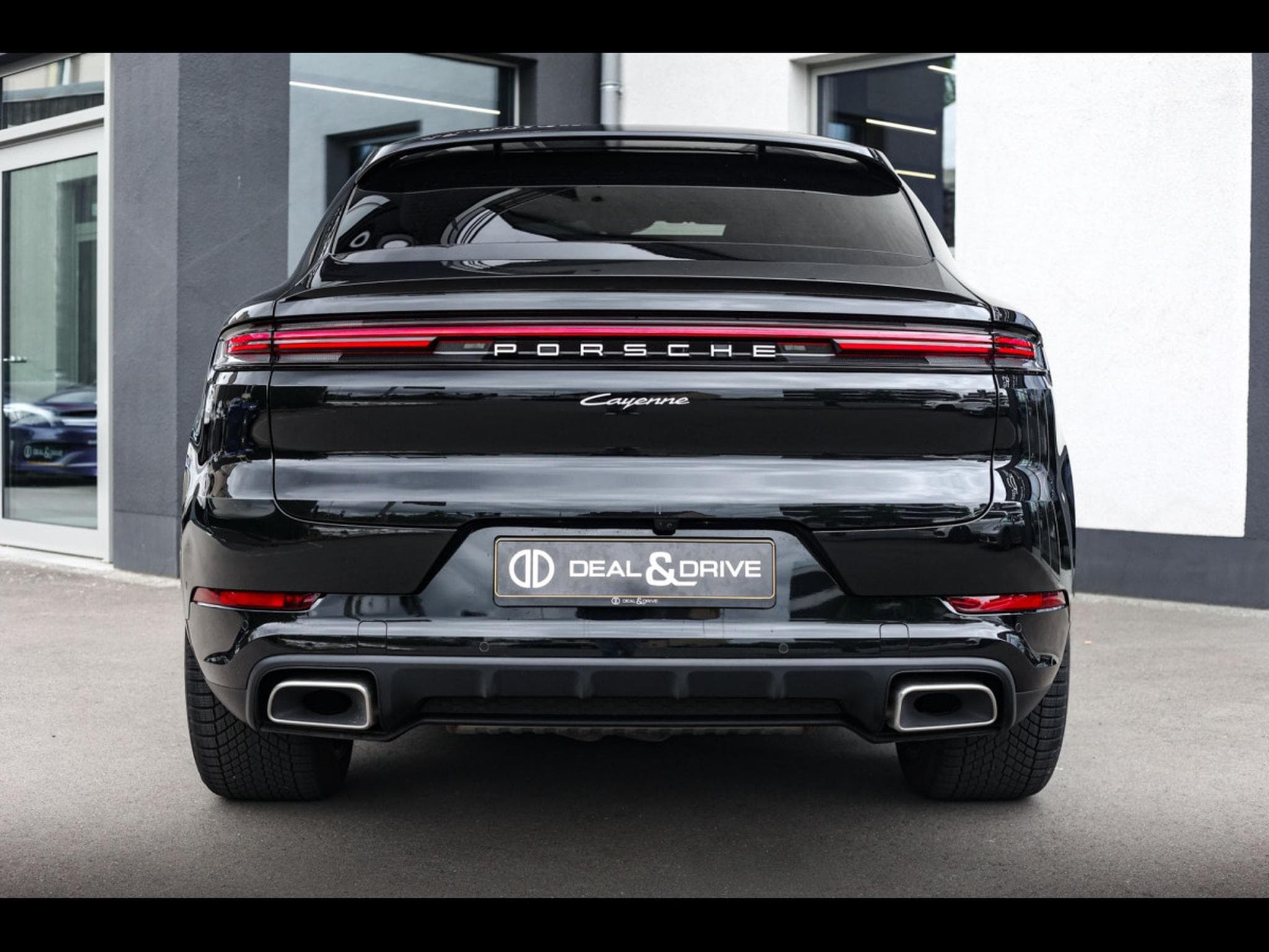 Porsche Cayenne COUPE III (2) 3.0 V6 (353 CH) – CHROMITE BLACK METALLIC (2025) - Foto 4
