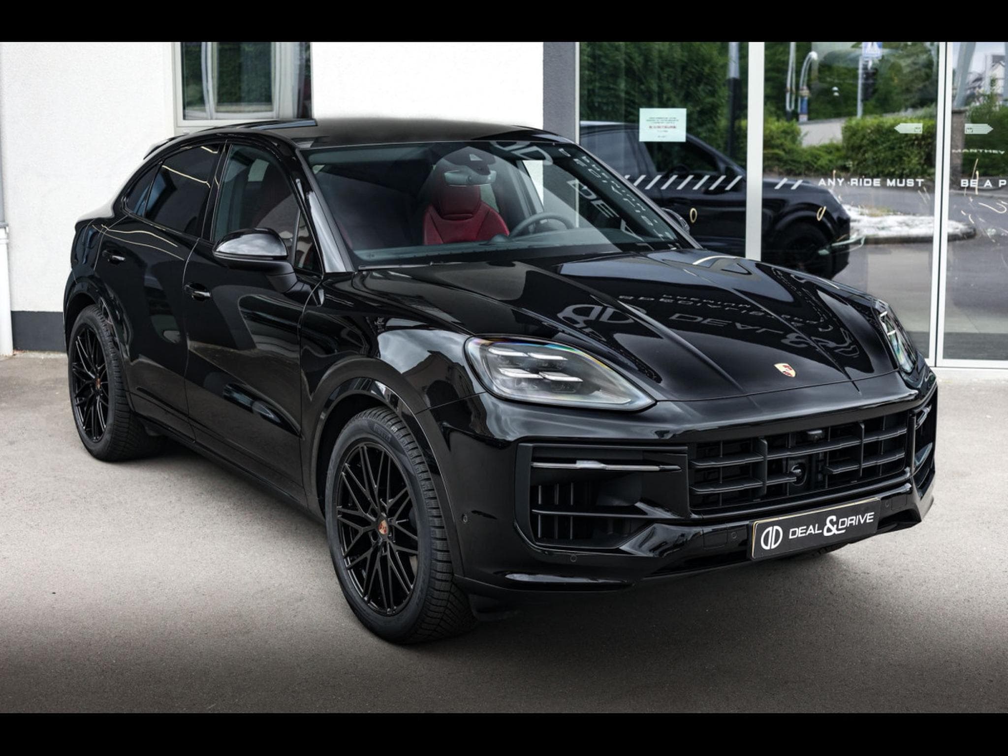 Porsche Cayenne COUPE III (2) 3.0 V6 (353 CH) – CHROMITE BLACK METALLIC (2025) - Foto 6