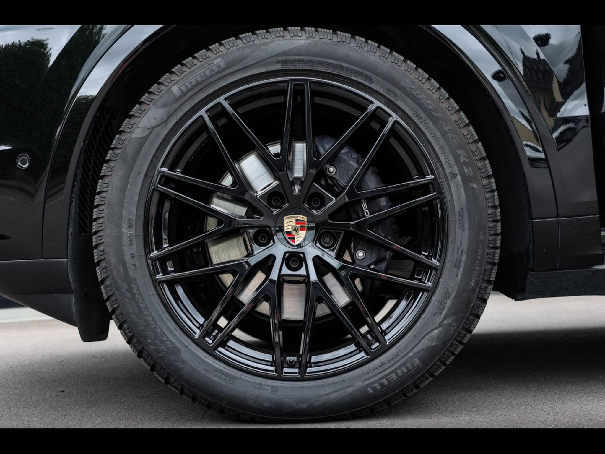 Porsche Cayenne COUPE III (2) 3.0 V6 (353 CH) – CHROMITE BLACK METALLIC (2025) - Foto 8
