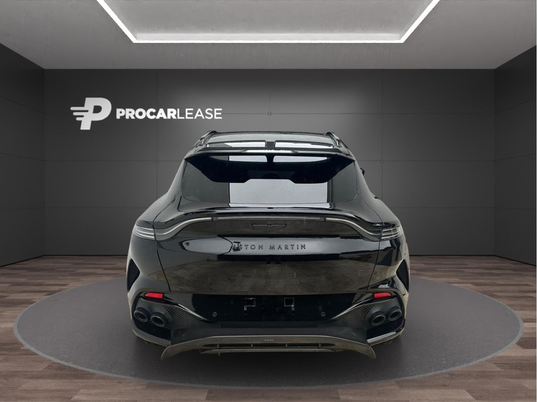 Aston-Martin DBX DBX 707 V8 4x4 / FULL CARBON (2023) - Foto 5