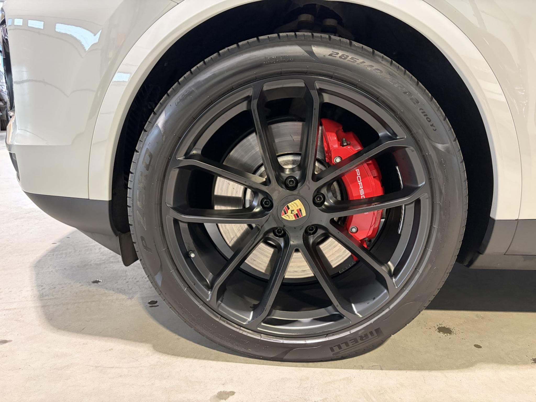 Porsche Cayenne S 4.0 441/ BI-COLOR/ CARBON/ (2023) - Foto 25
