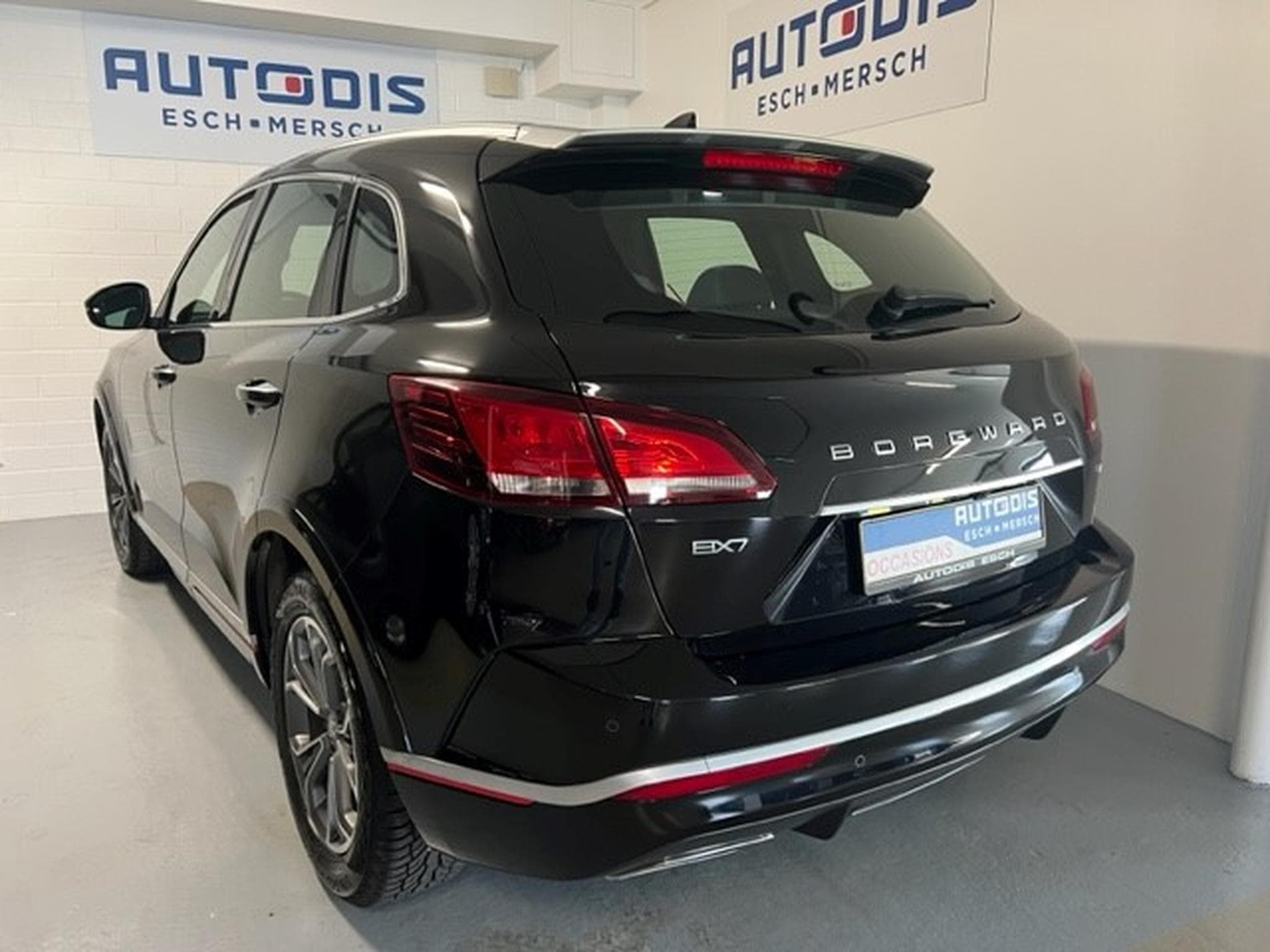 Borgward BX7 TS 2.0 T-GDI SPORT 4WD AUTO (2021) - Photo 11
