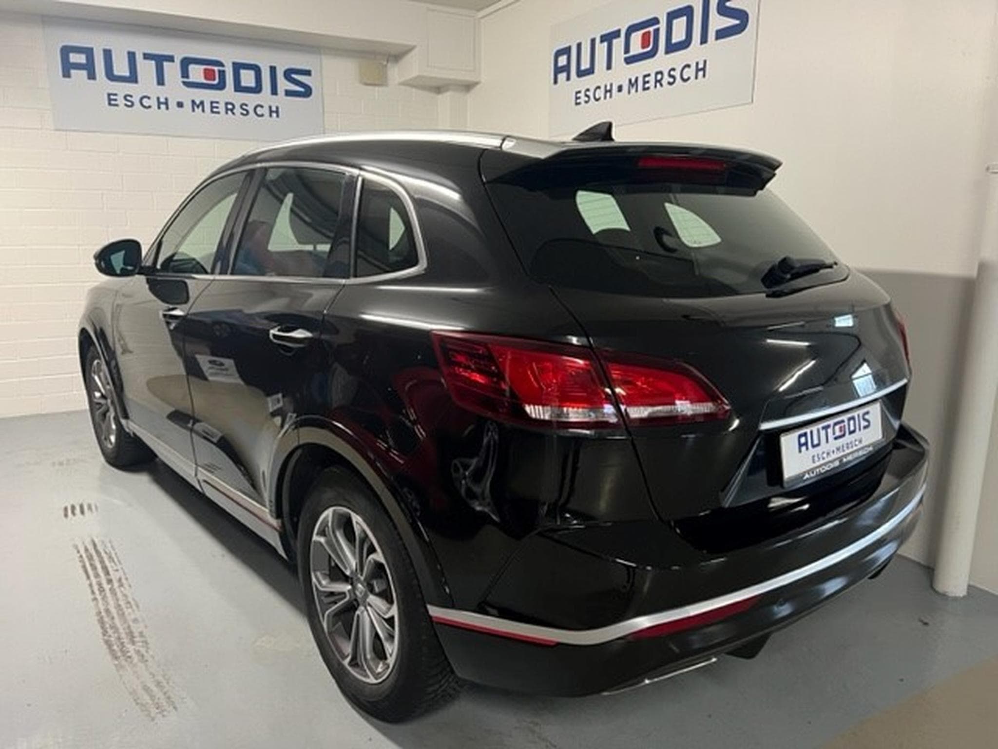 Borgward BX7 TS 2.0 T-GDI SPORT 4WD AUTO (2021) - Photo 12