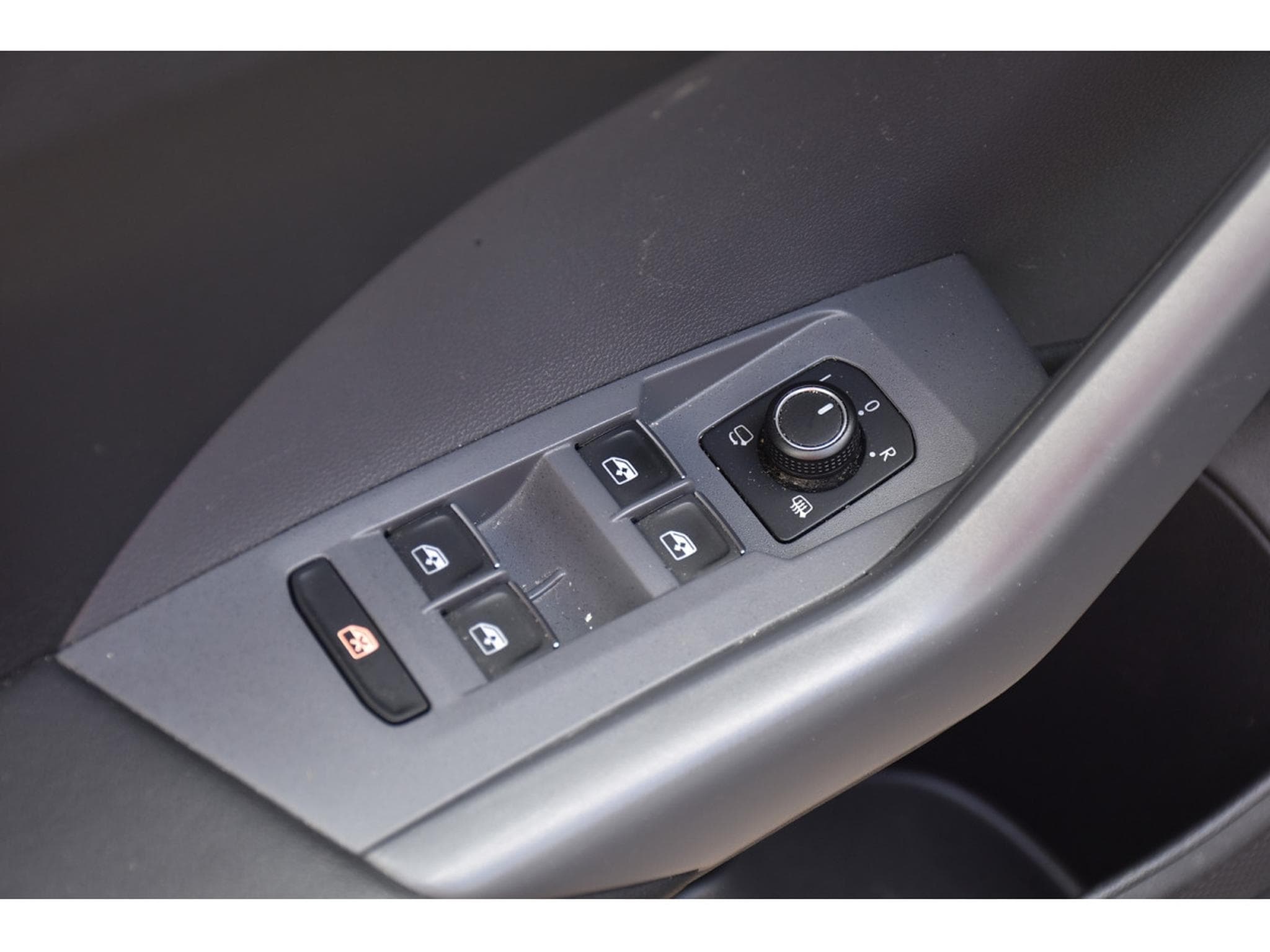VW T-Cross 1.0 TSI Style DSG ACC LANE SIDE GPS LED 1° MAIN (2021) - Foto 20