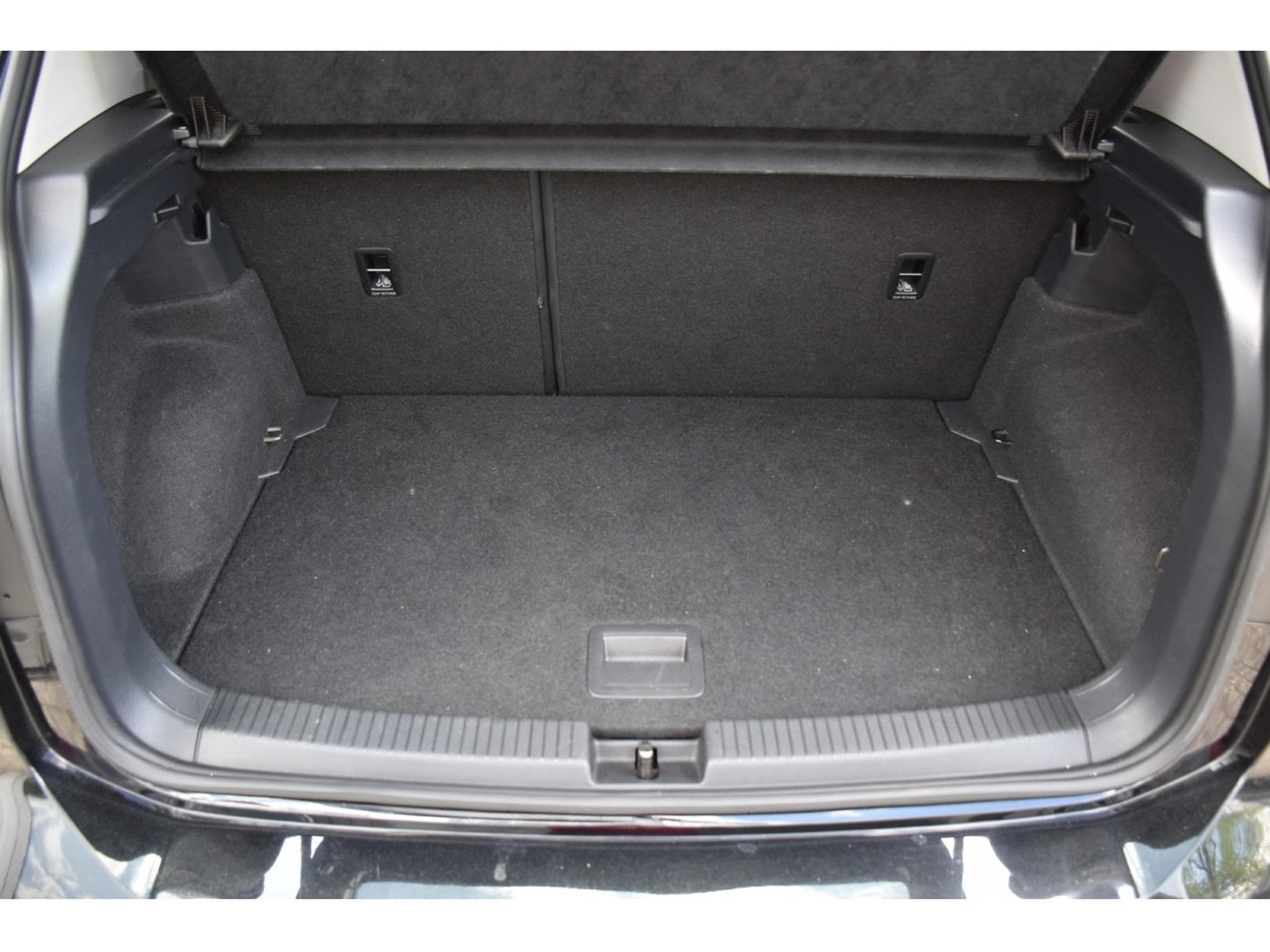 VW T-Cross 1.0 TSI Style DSG ACC LANE SIDE GPS LED 1° MAIN (2021) - Foto 21