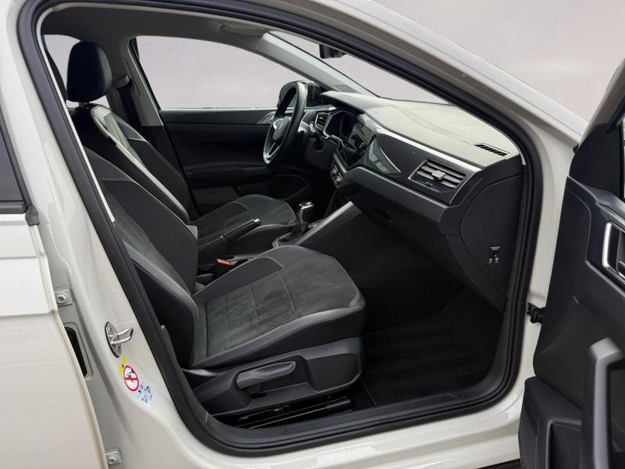VW Taigo Taigo Style (2023) - Photo 11