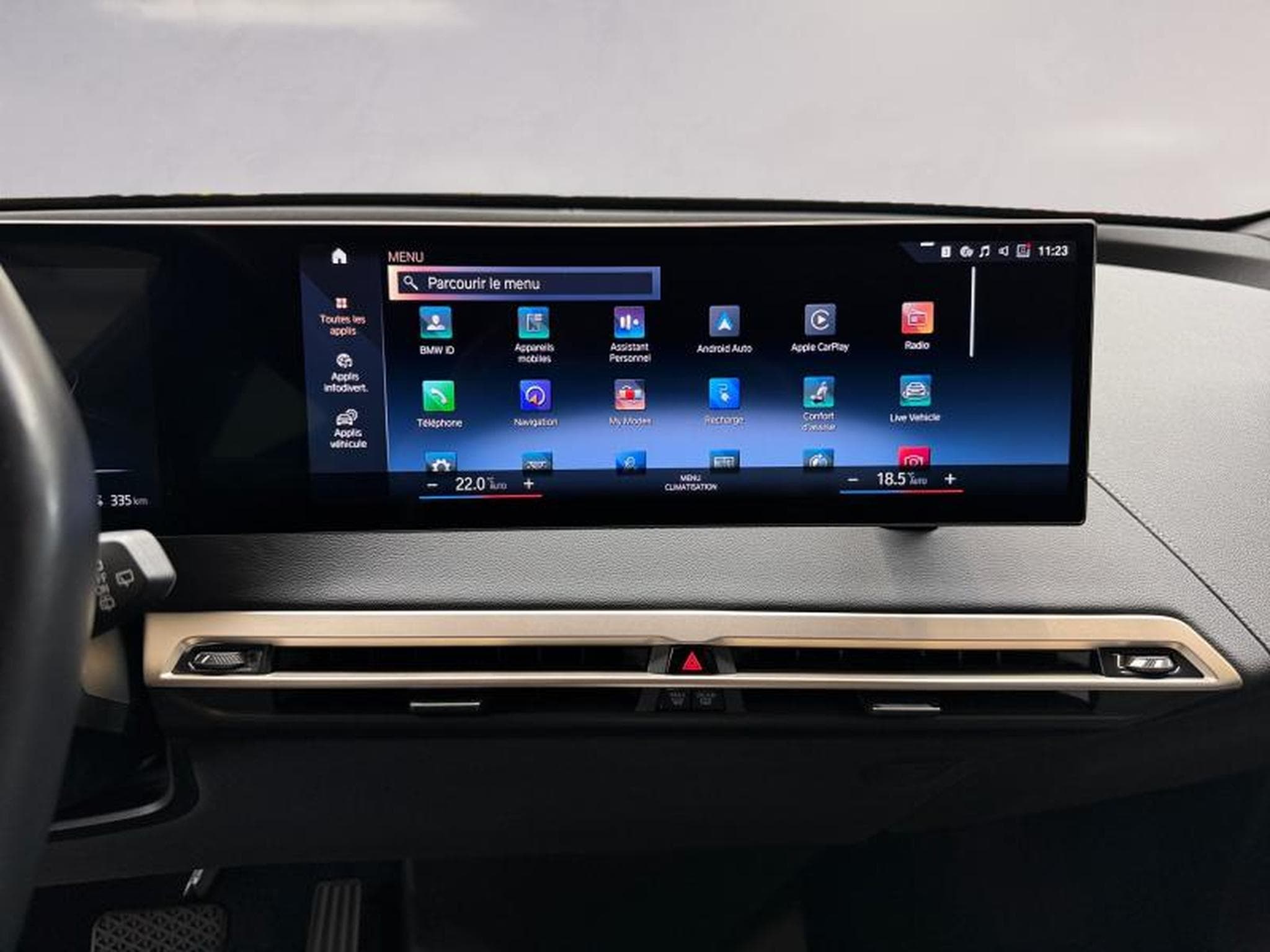 BMW iX iX xDrive40 (2022) - Photo 12