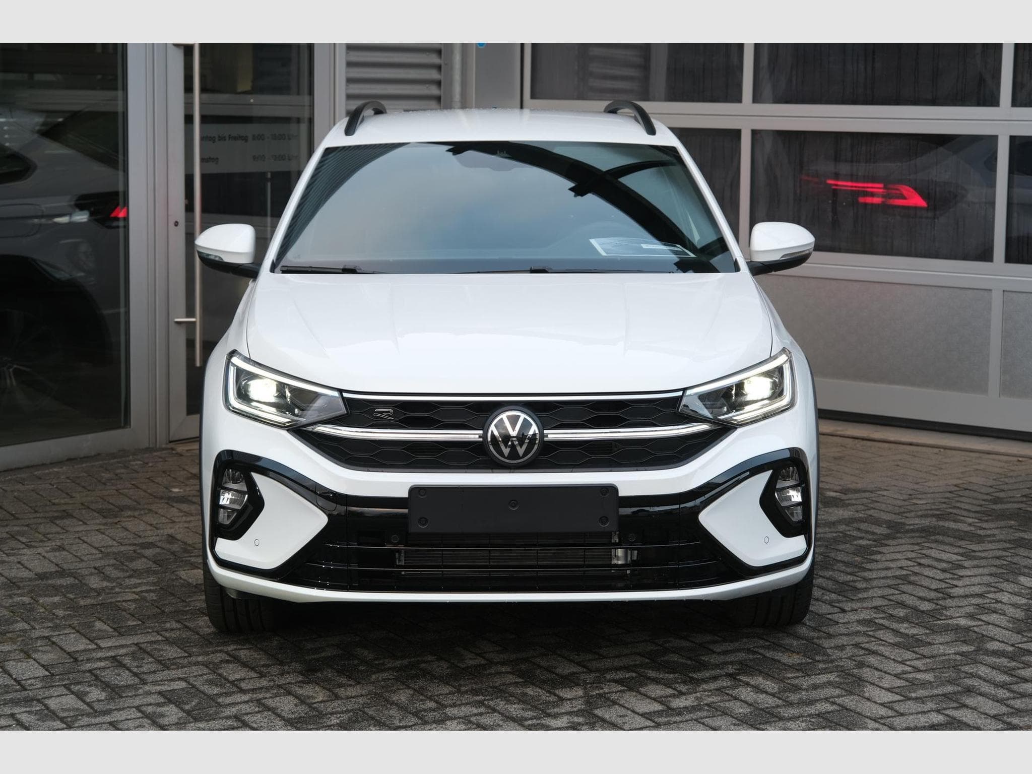 VW Taigo 1.0 TSI DSG (2026) - Photo 18