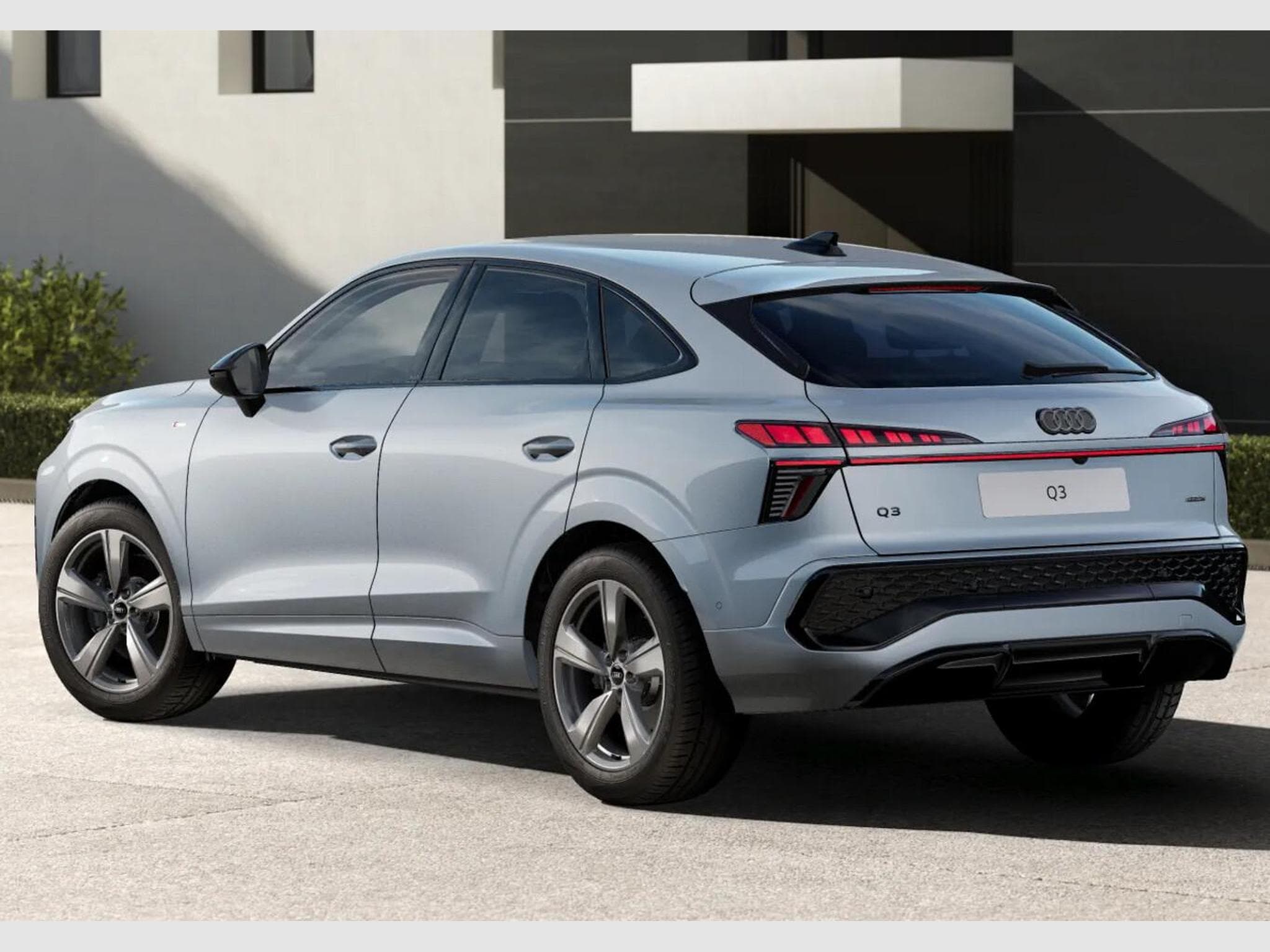 Audi Q3 Sportback quattro 2xS (2026) - Photo 3