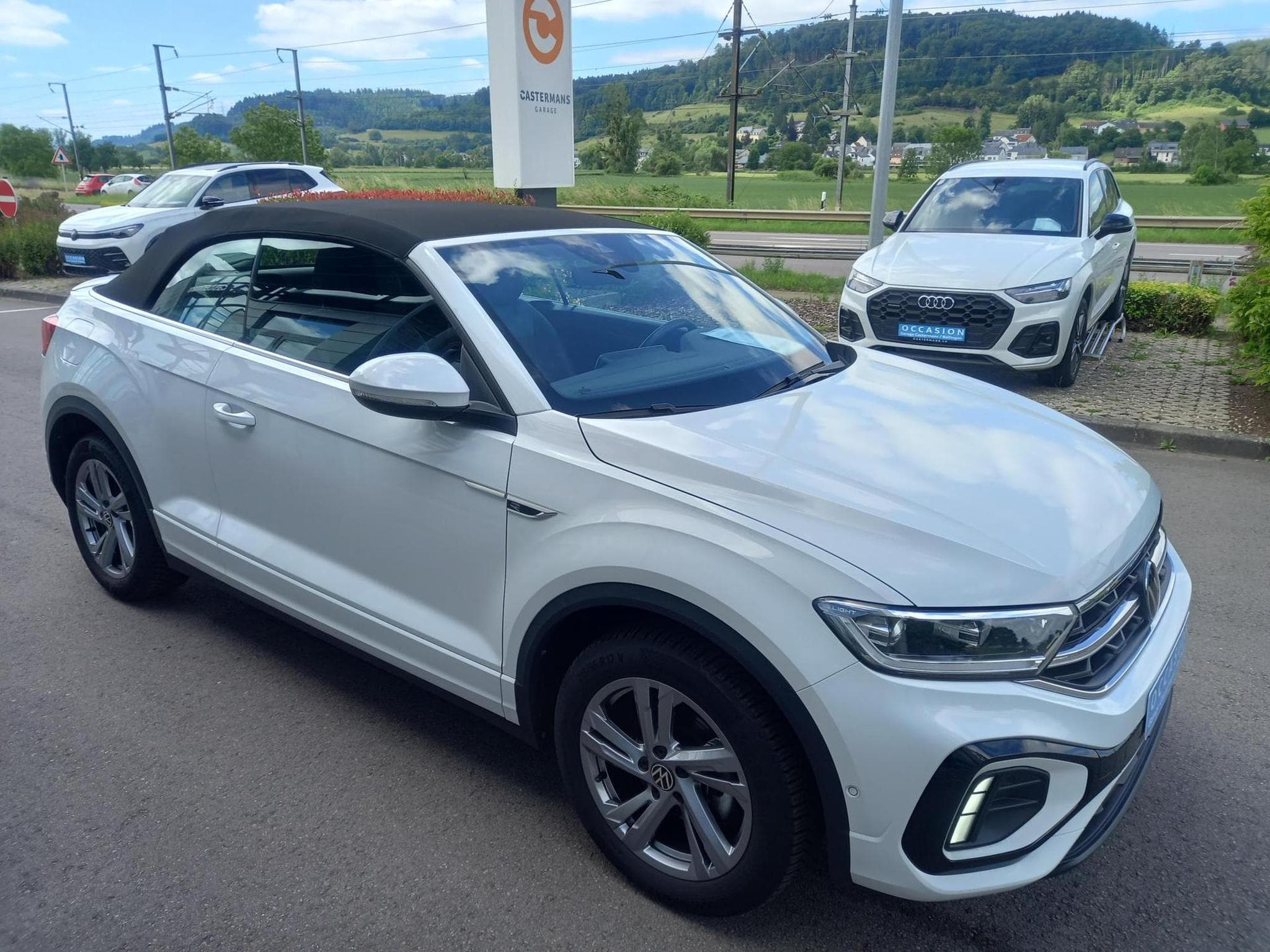 VW T-Roc Cabriolet R-Line 1.5 (2025) - Photo 14