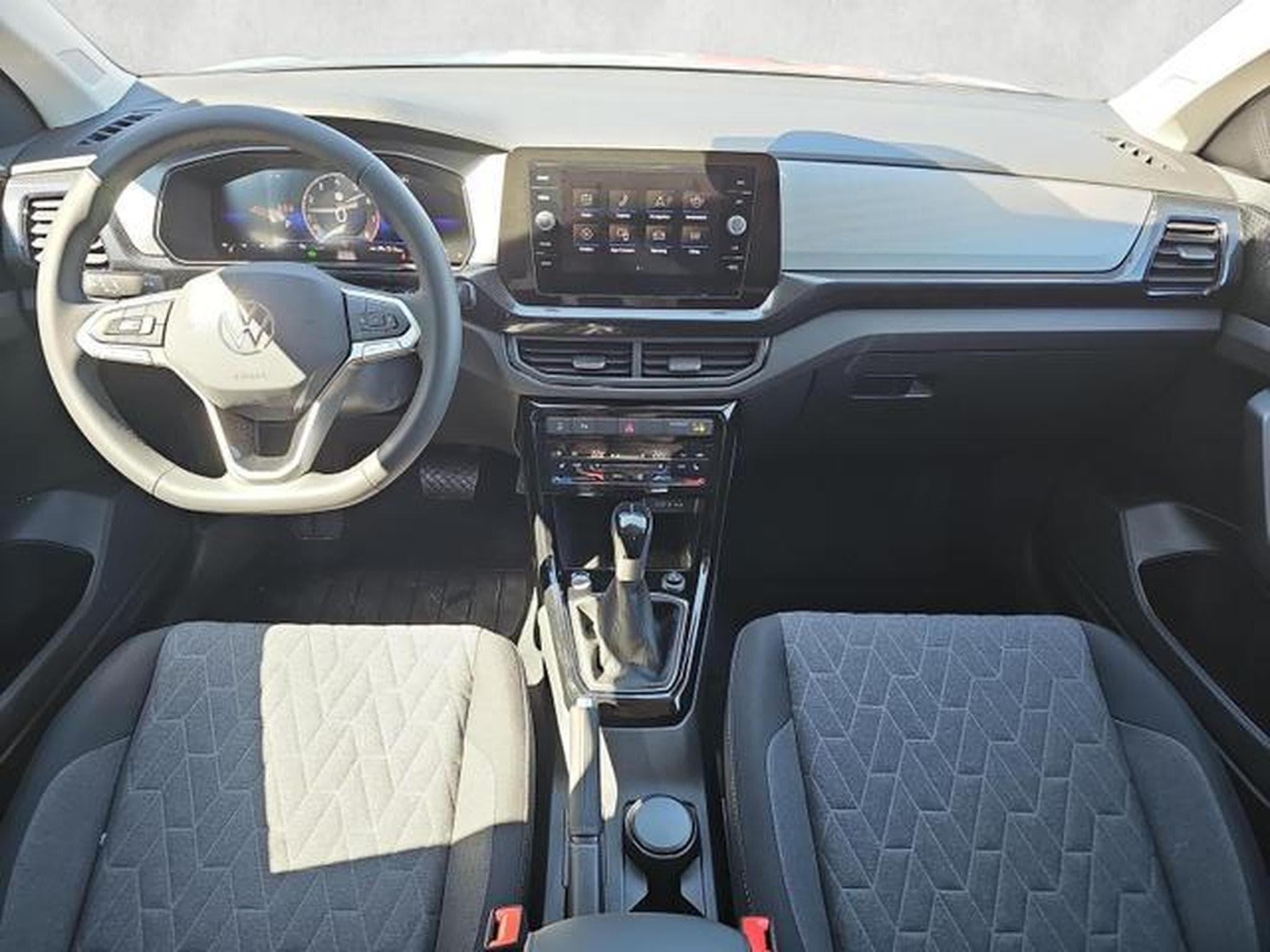 VW T-Cross 1.0 TSI 85 kW Life (2026) - Photo 11
