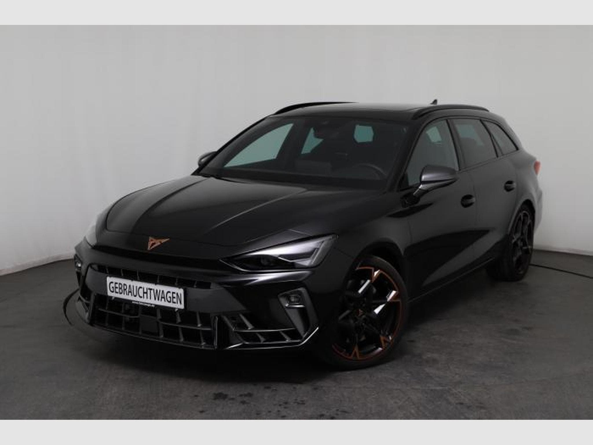 Cupra Leon 2.0 TSI 245kW (2025) - Photo 1