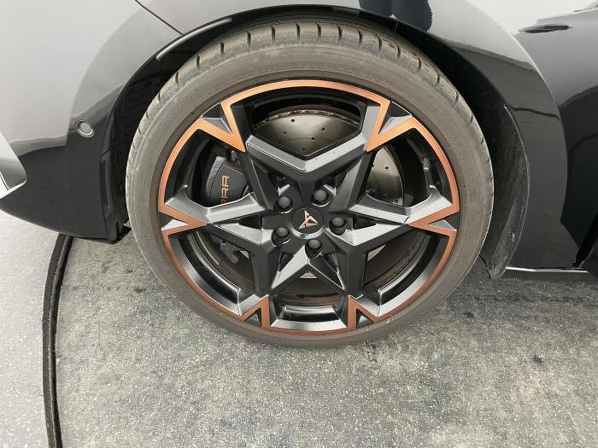 Cupra Leon 2.0 TSI 245kW (2025) - Photo 11