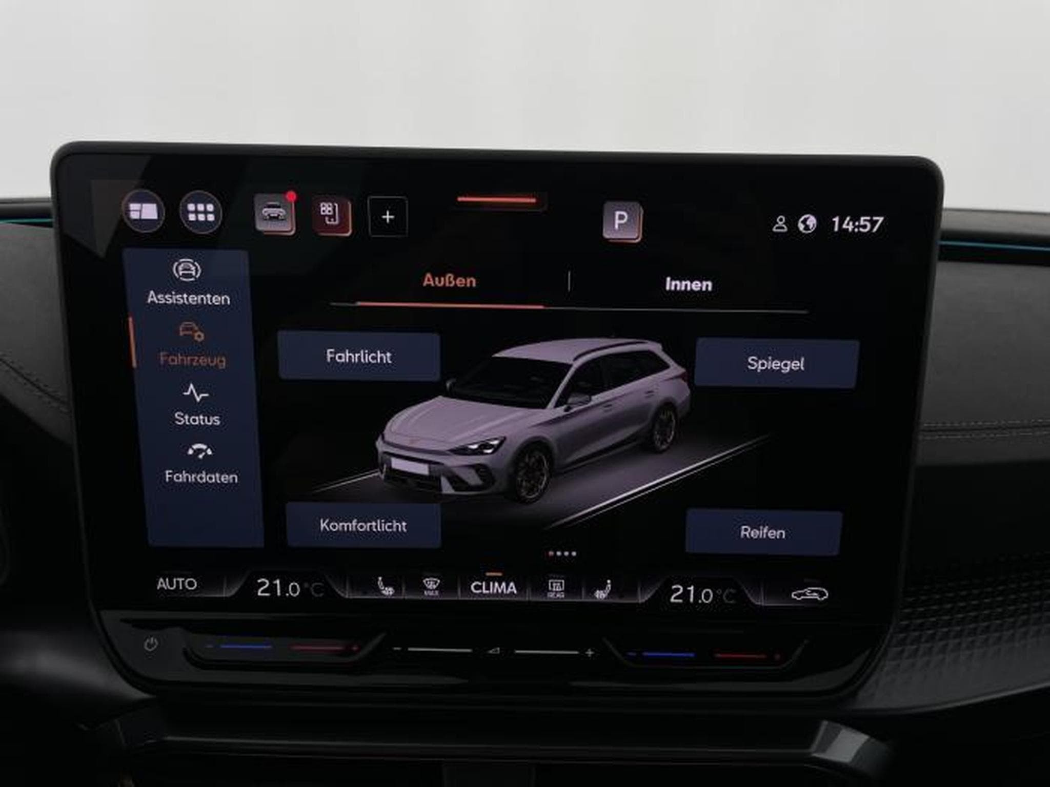 Cupra Leon 2.0 TSI 245kW (2025) - Photo 21