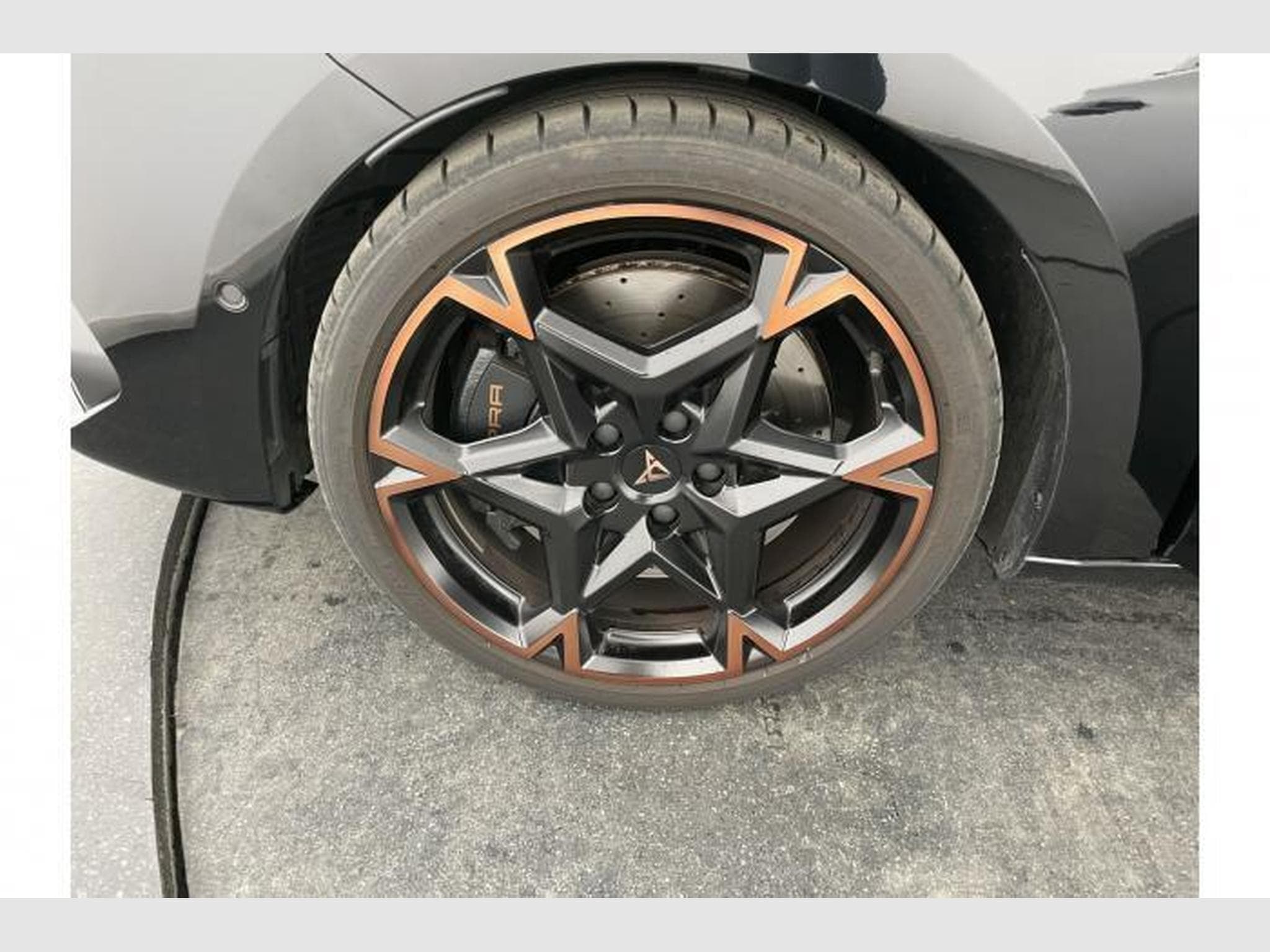 Cupra Leon VZ (2025) - Photo 11