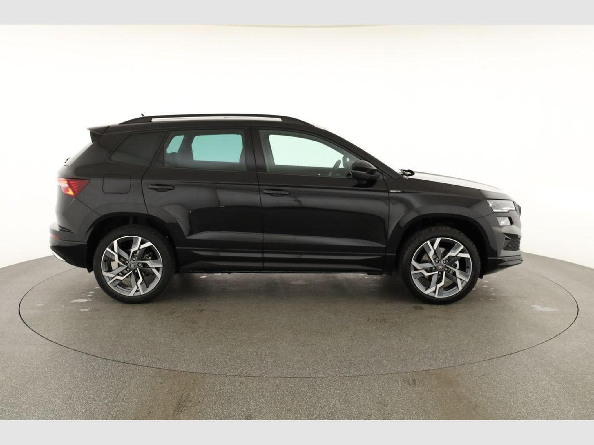 Skoda Karoq Sportline 4x4 (2026) - Photo 24