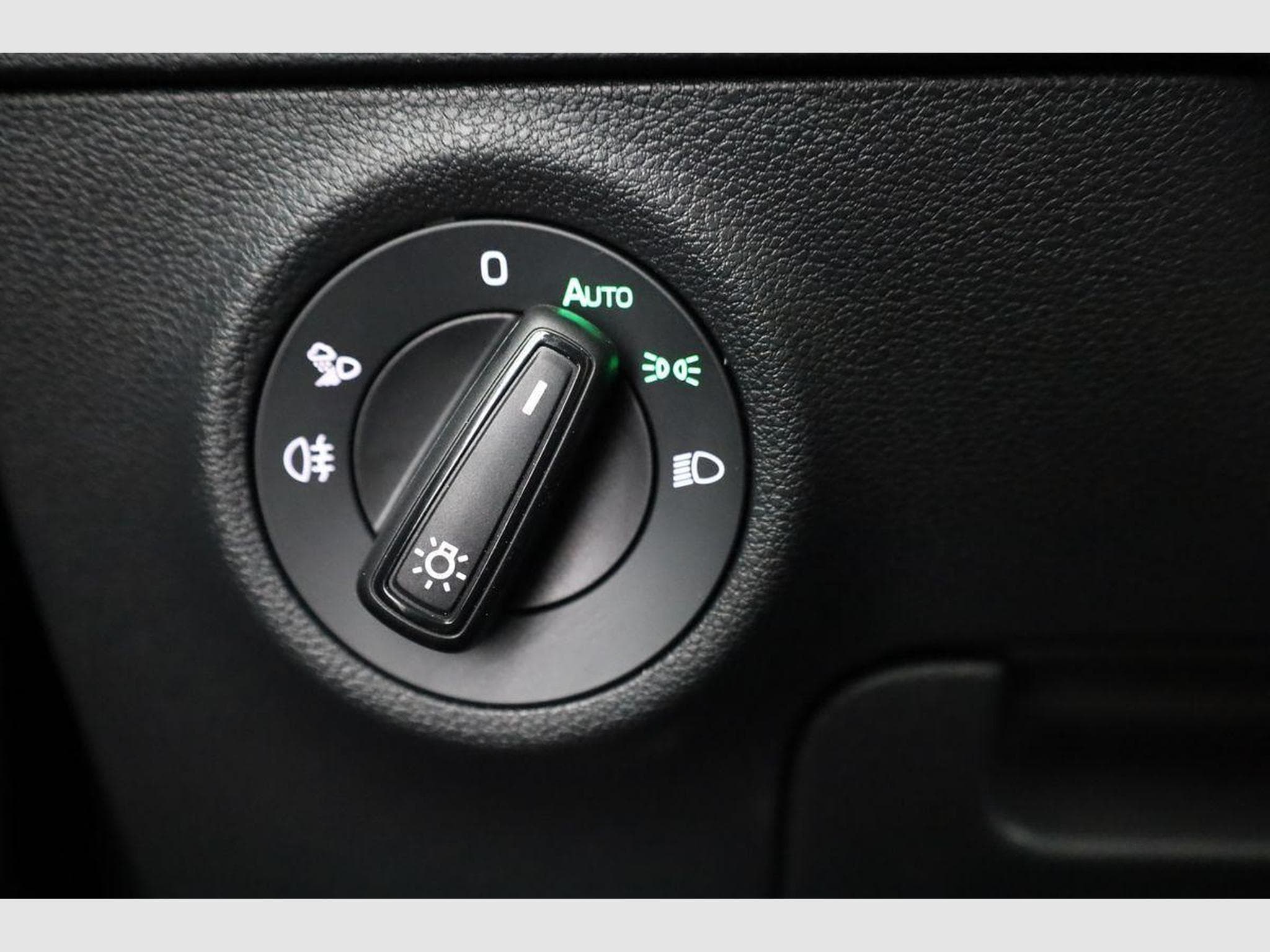 Skoda Karoq Sportline 4x4 (2026) - Photo 9