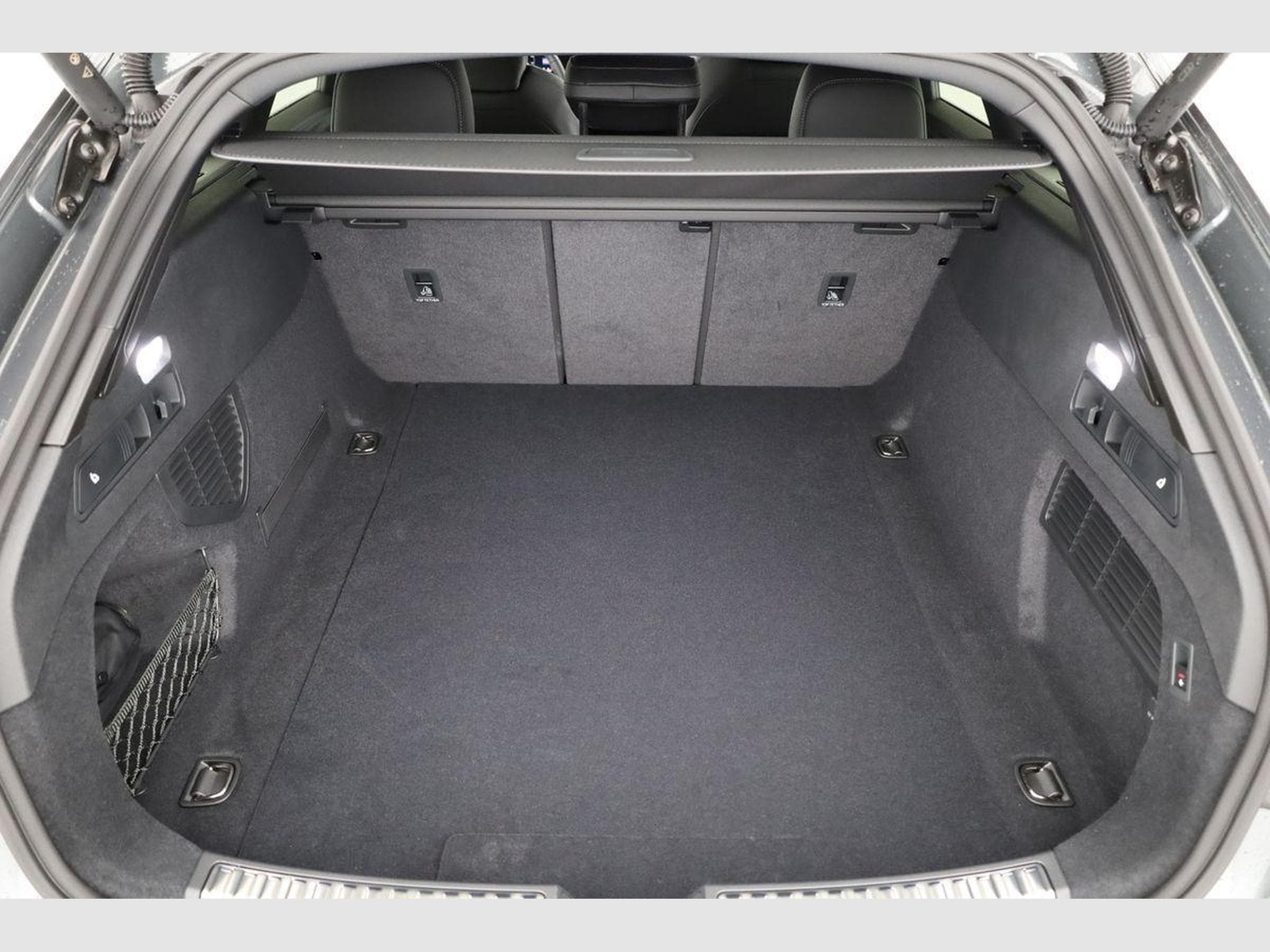 Audi S5 Kombi TFSI quattro 270 kW (2026) - Photo 12