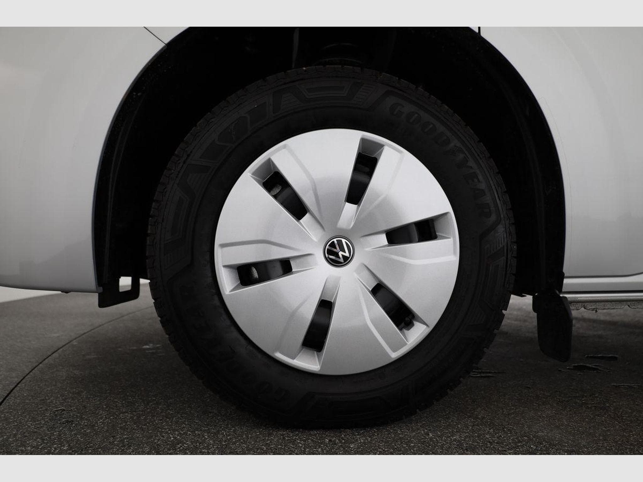 VW T7 2.0 TDI 110 kW LR (2026) - Photo 12