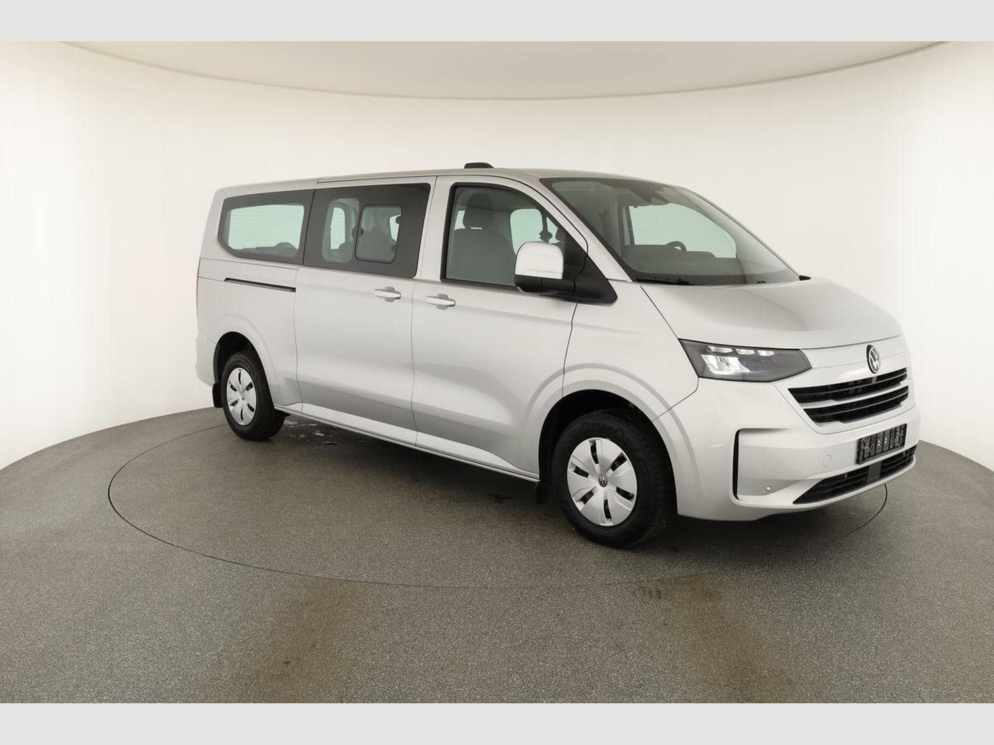 VW T7 2.0 TDI 110 kW LR (2026) - Photo 22